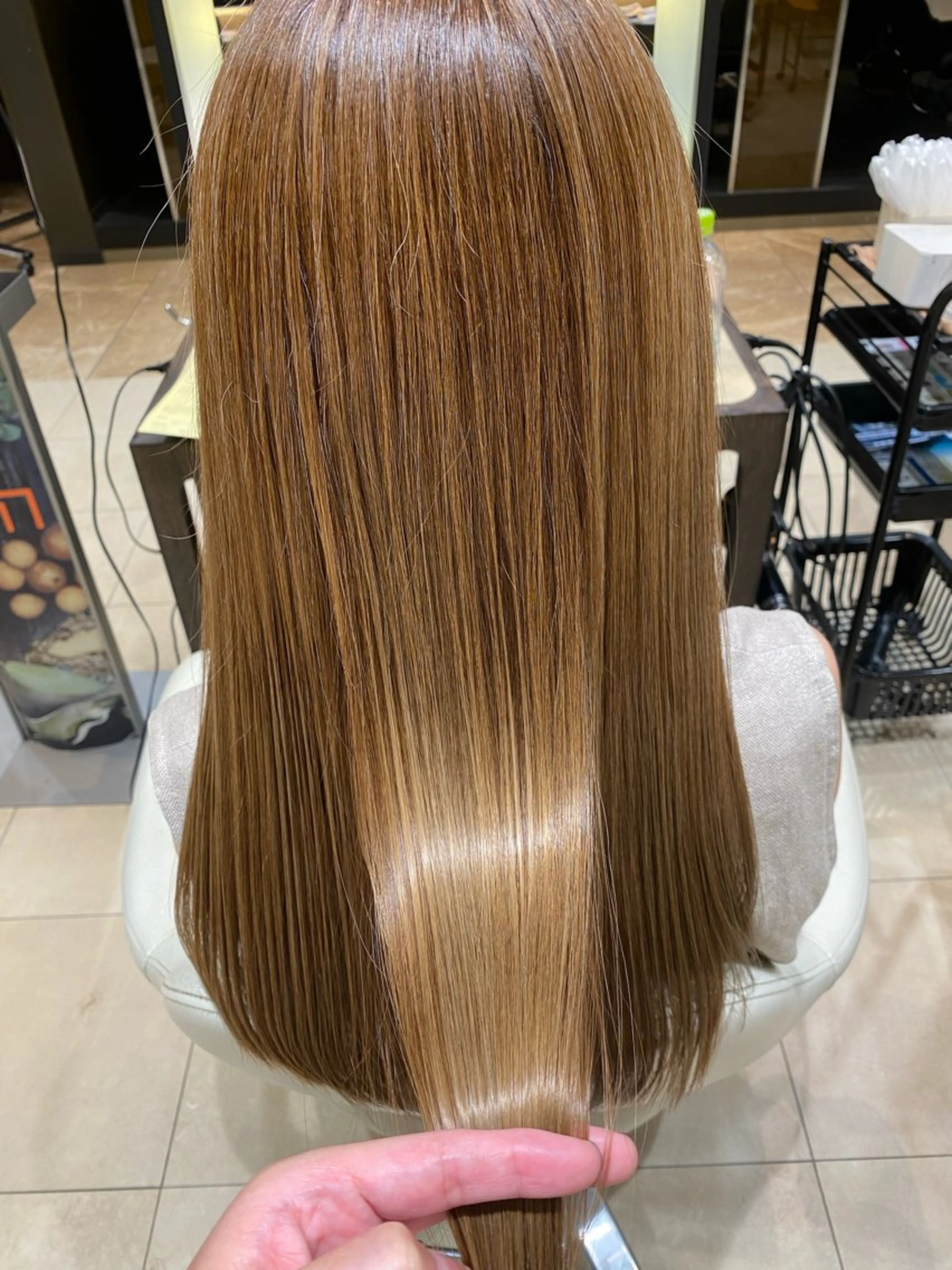 ロング カラー 諌山 貴臣のヘアスタイル