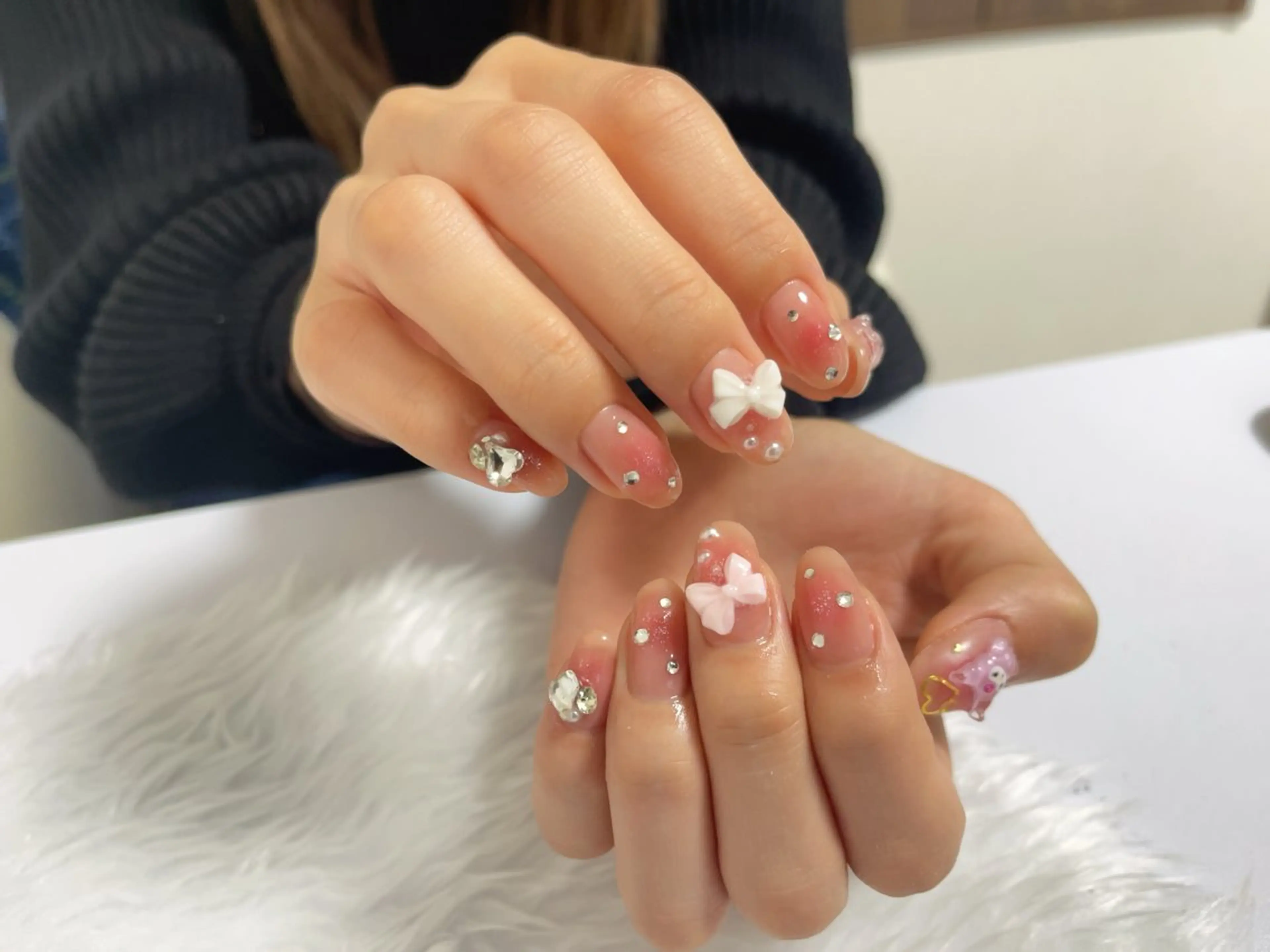 ネイル ハンドネイル プライベートサロン featherのネイルデザイン