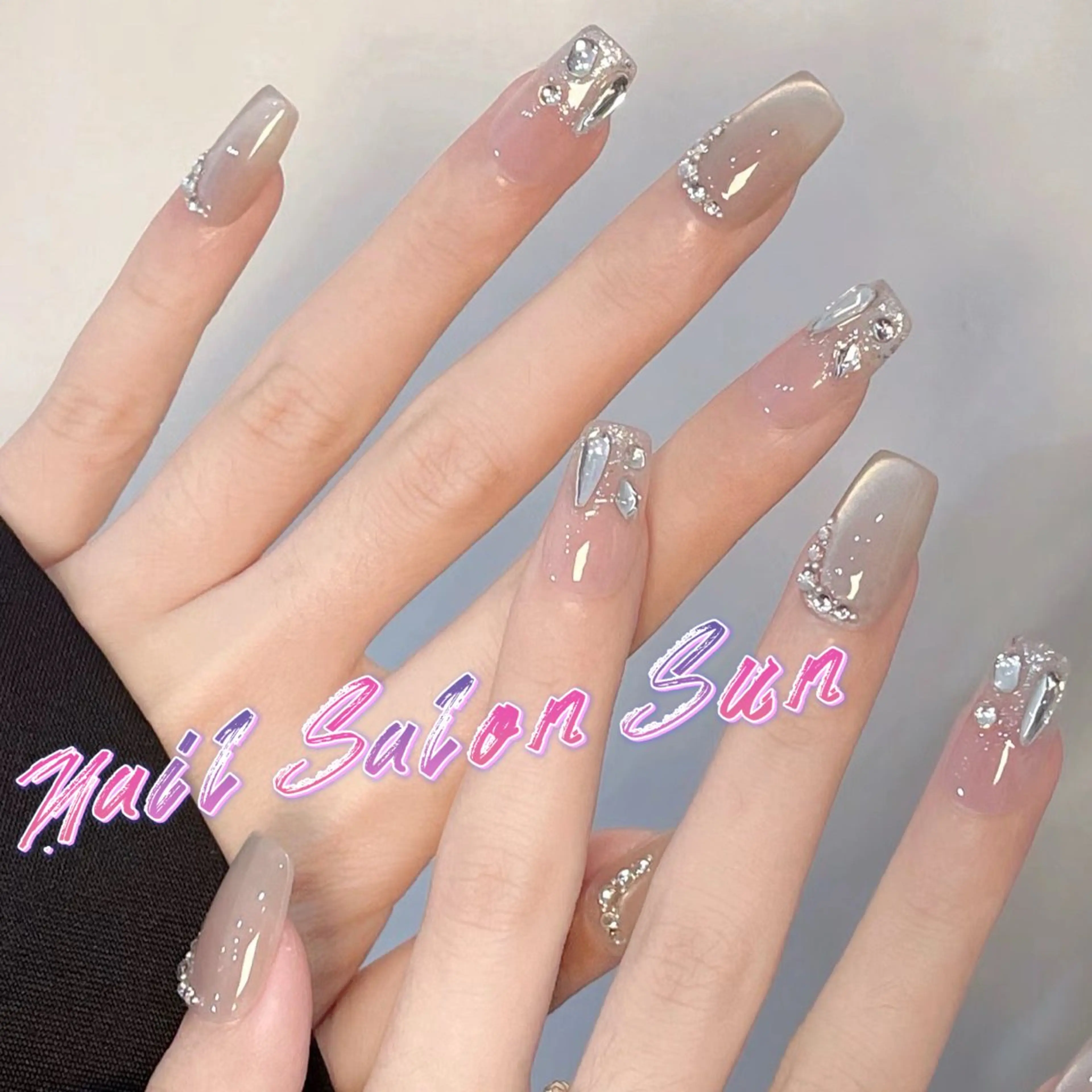 ネイル マグネットネイル 持ち込み Sun Nail サン ネイルサロンのネイルデザイン