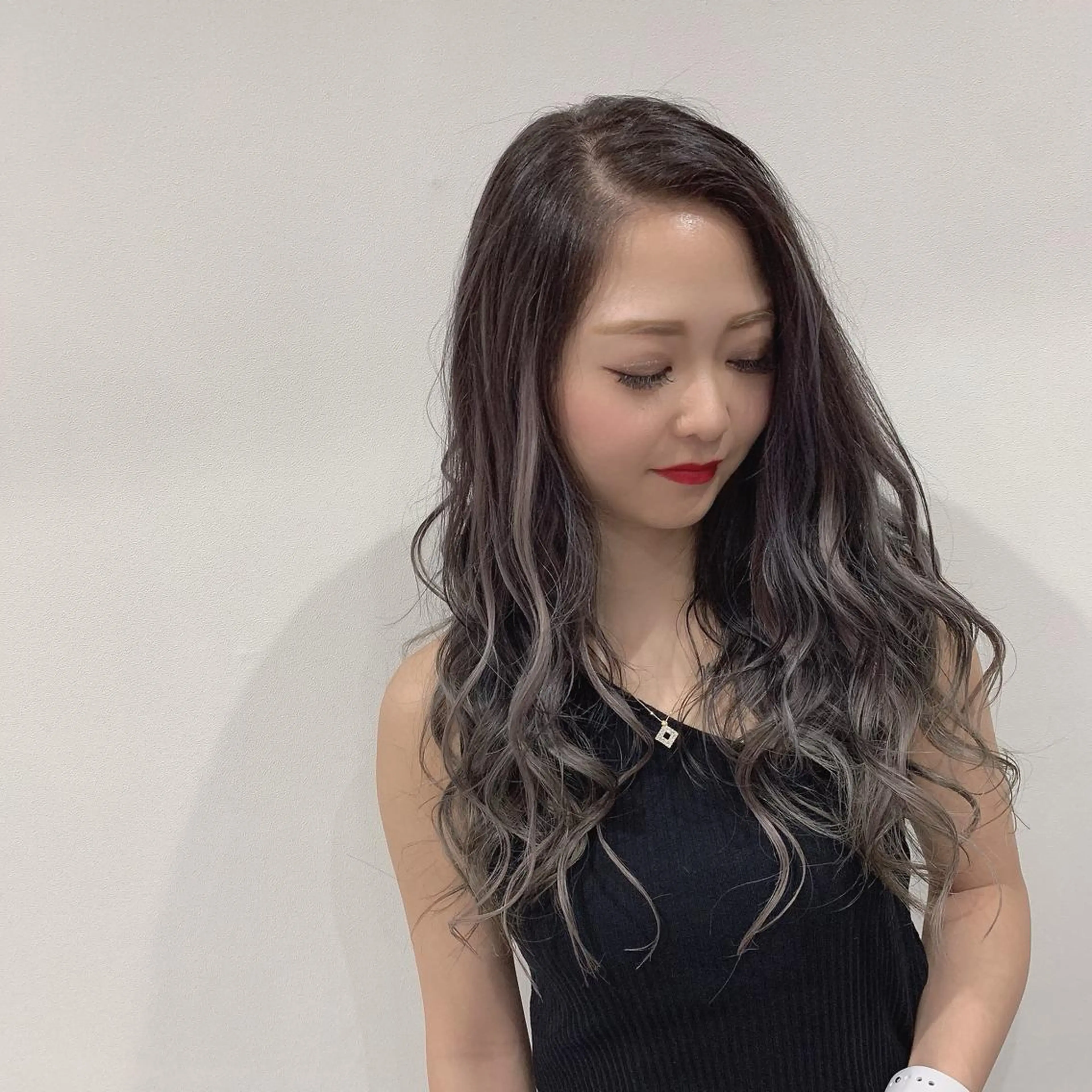 カラー 🦖店長🦖pino #しのだスペシャルのヘアスタイル
