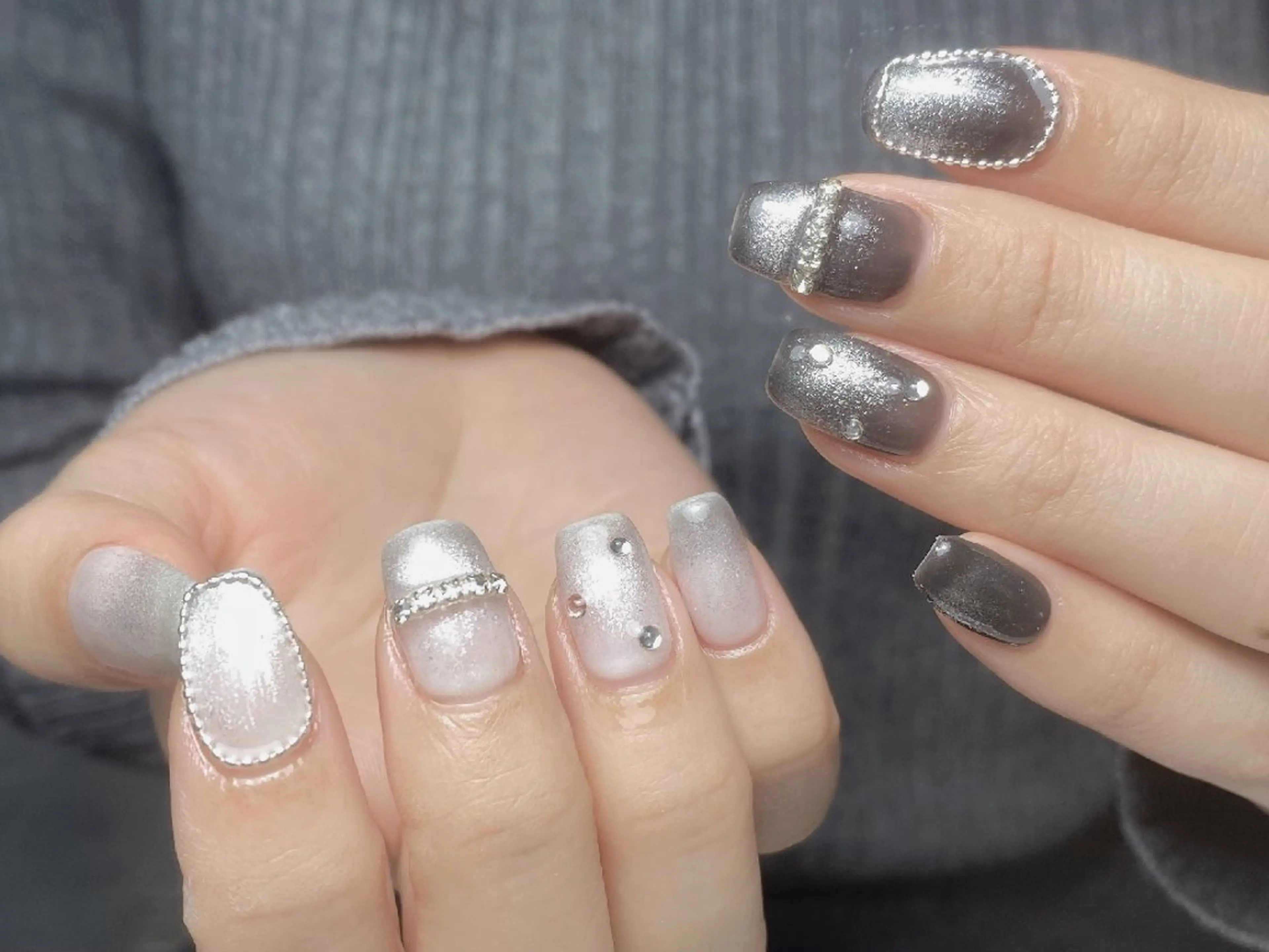 ネイル チークネイル フレンチネイル ジェルネイル ガラスフレンチ キラキラネイル ハンドネイル UM Nail Salonのネイルデザイン