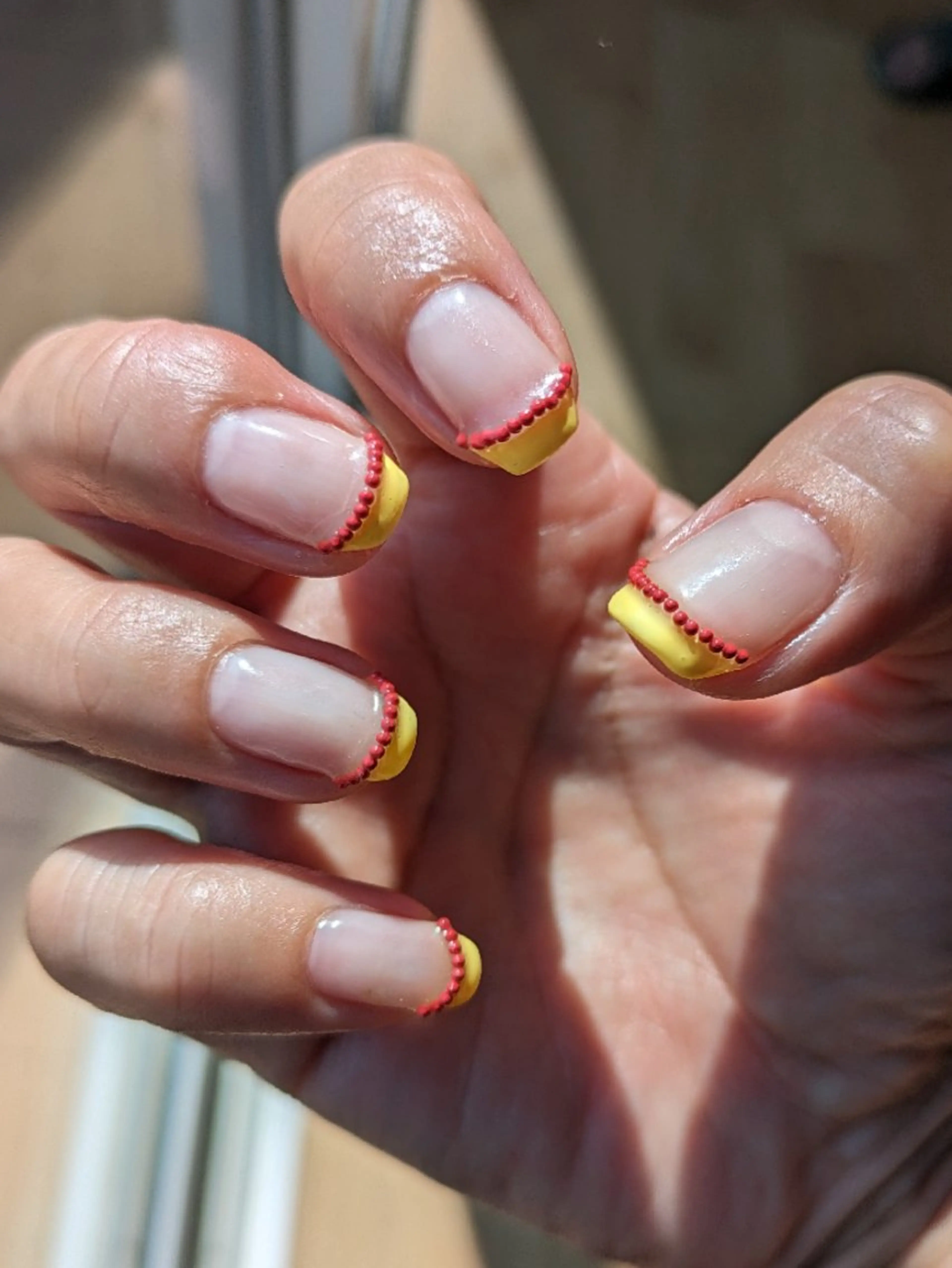 ネイル フレンチネイル ジェルネイル  SOLEIL 小玉の眉毛・アイブロウイメージ