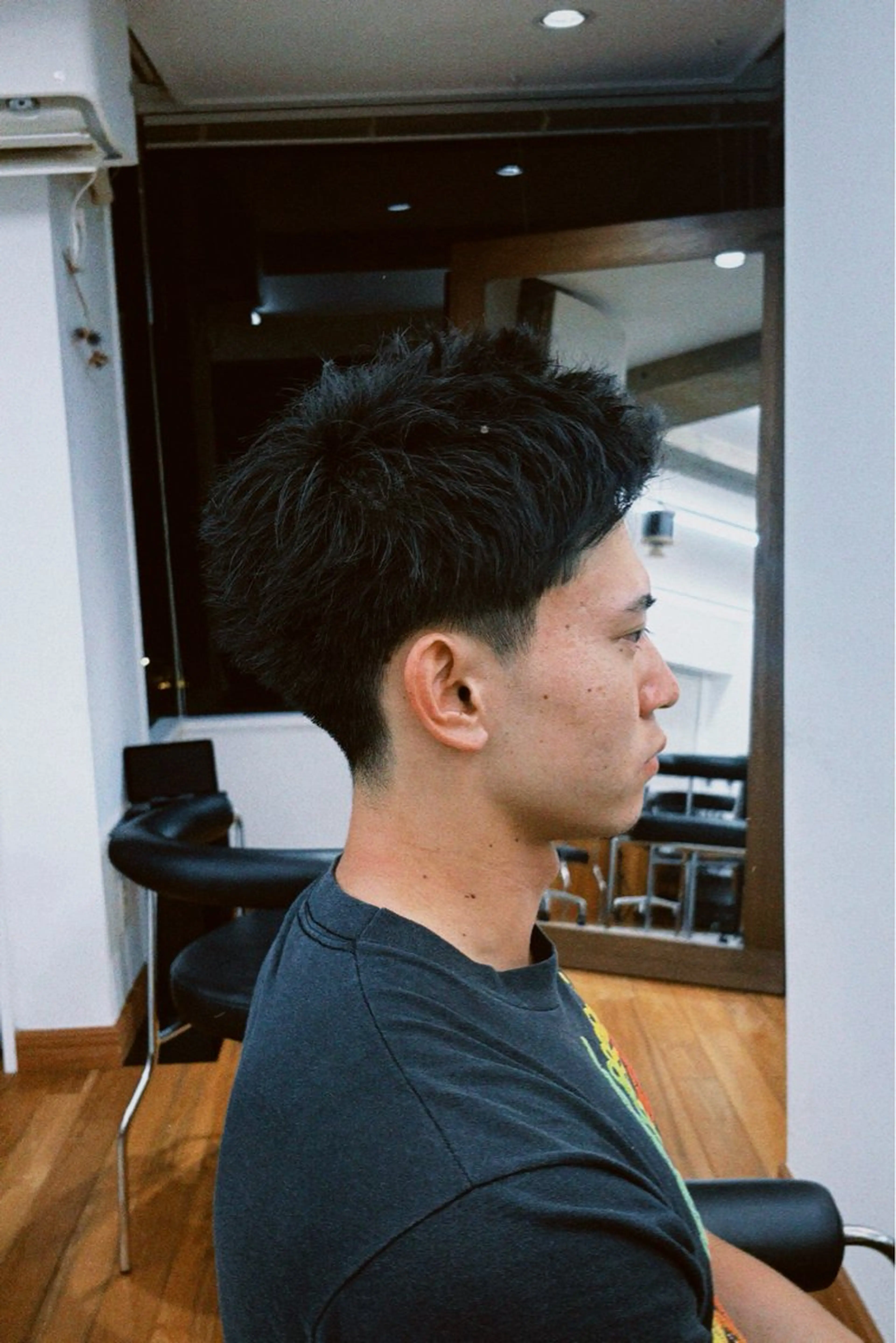 ショート メンズ 刈り上げ メンズカット 髙橋創のヘアスタイル