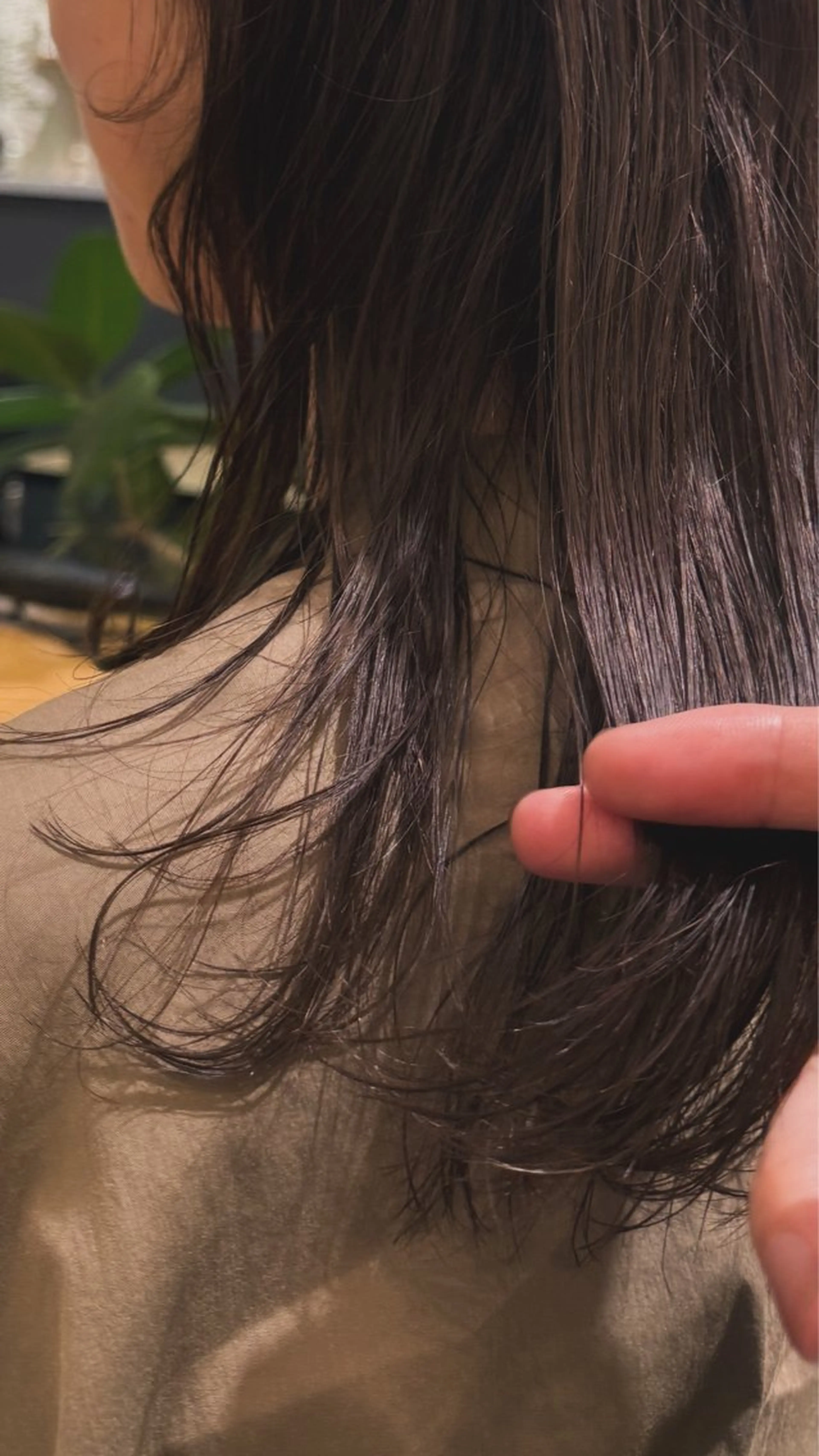 ミディアム カラー ブラウンカラー ラベンダーカラー ラベンダーブラウン カット ヘアカラー トリートメント こもり なおやのヘアスタイル