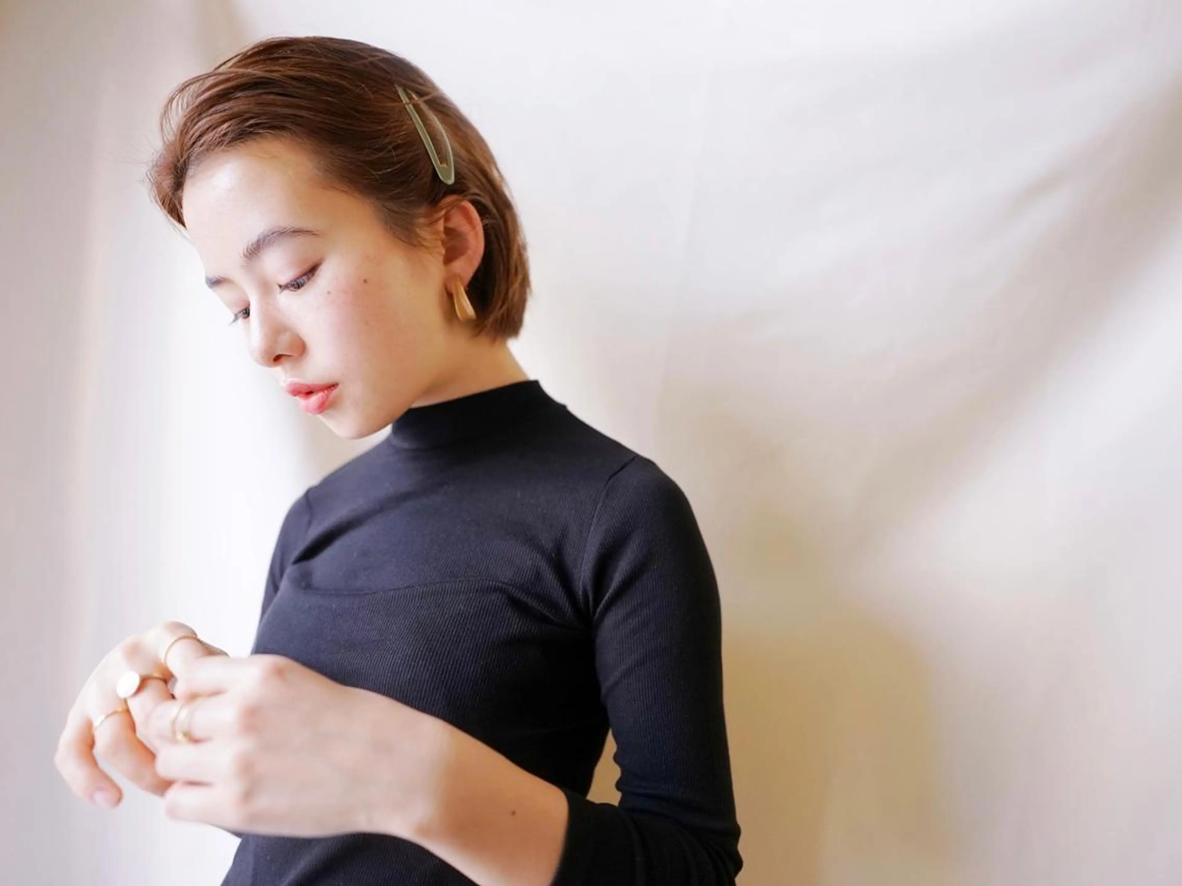 ショート カラー パーマ ヘアアレンジ アディクシーカラー ケアカラー 髪質改善 トリートメント ストレートパーマ カット トリートメント ヘッドスパ ヘアケア特化型サロン newi 梅田のヘアスタイル