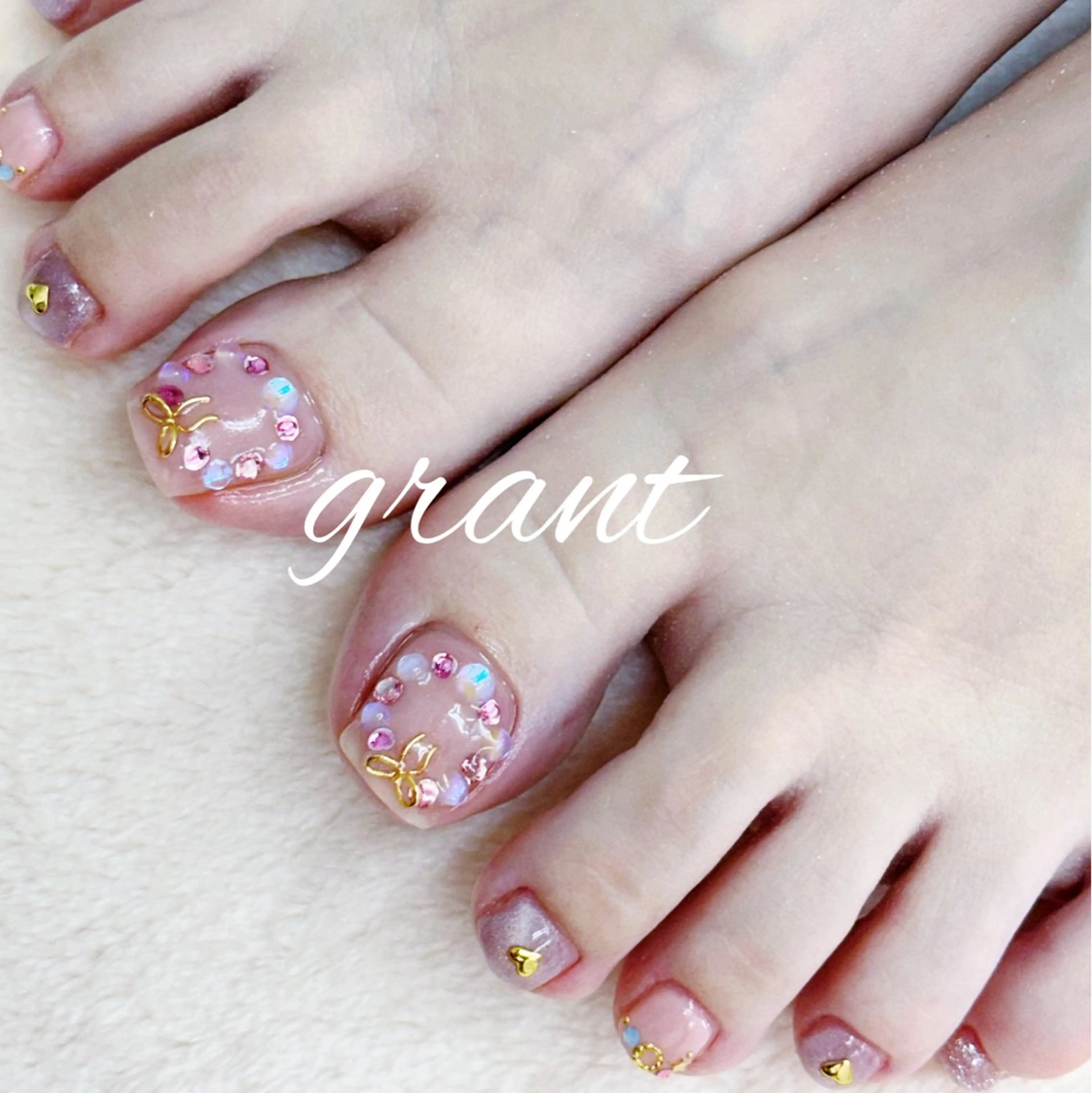 ネイル フットネイル 冬ネイル フットネイル nailsalon grantのネイルデザイン