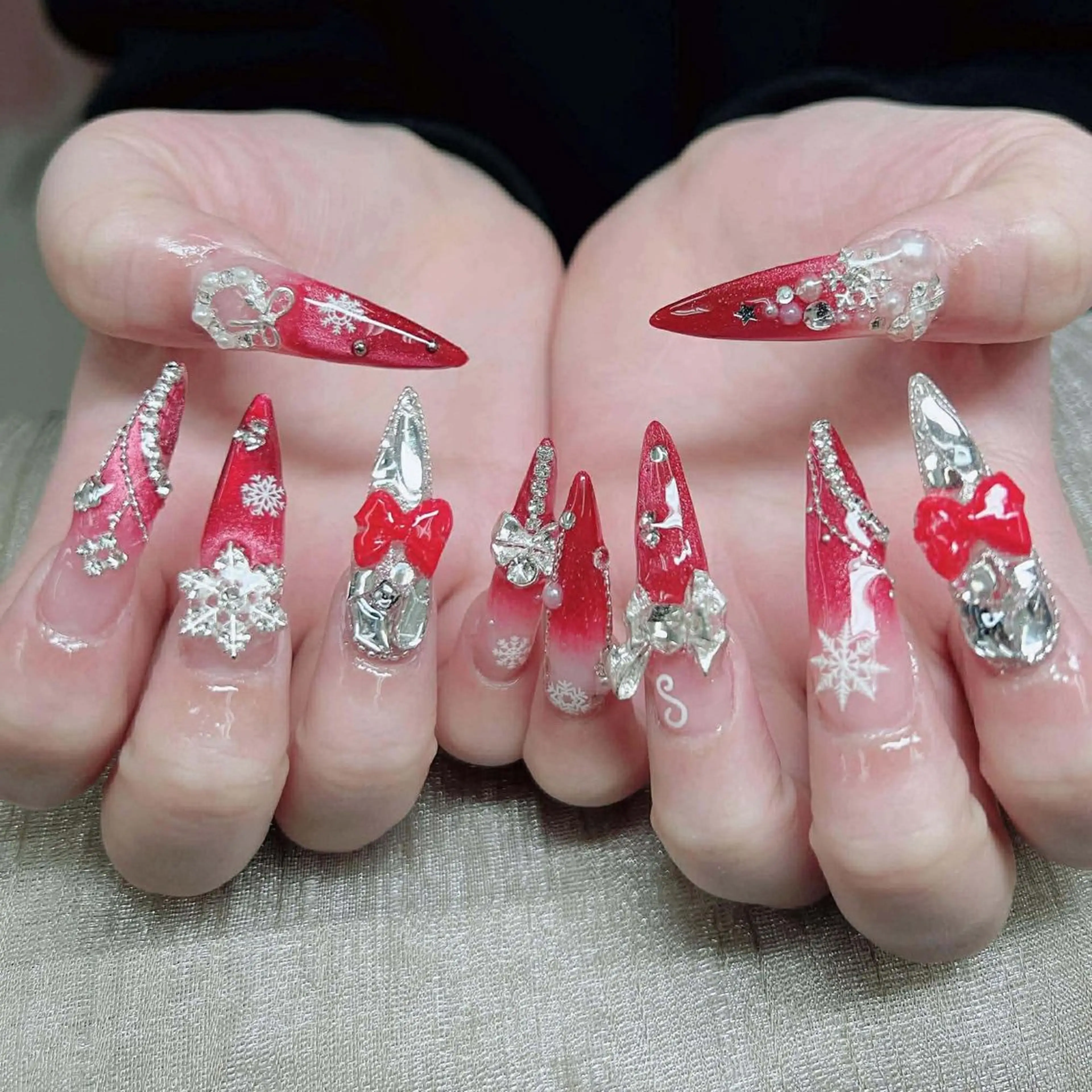 ネイル ハンドネイル ANH NAIL ゴテゴテ専門店💎のネイルデザイン
