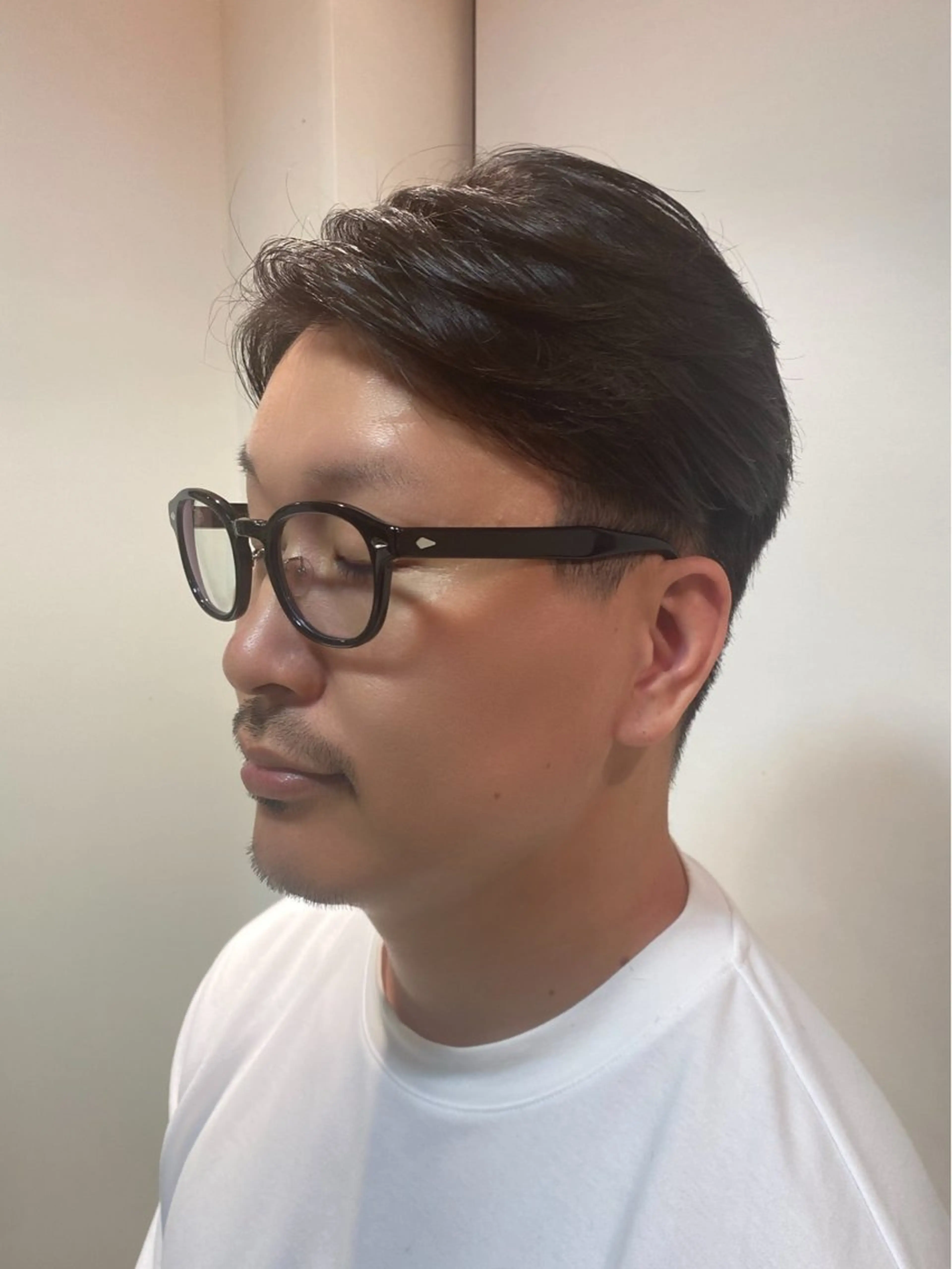 メンズ ビジネス センターパート ツーブロック 刈り上げ ️ちば🩵JILLE 恵比寿 透明感カラーのヘアスタイル