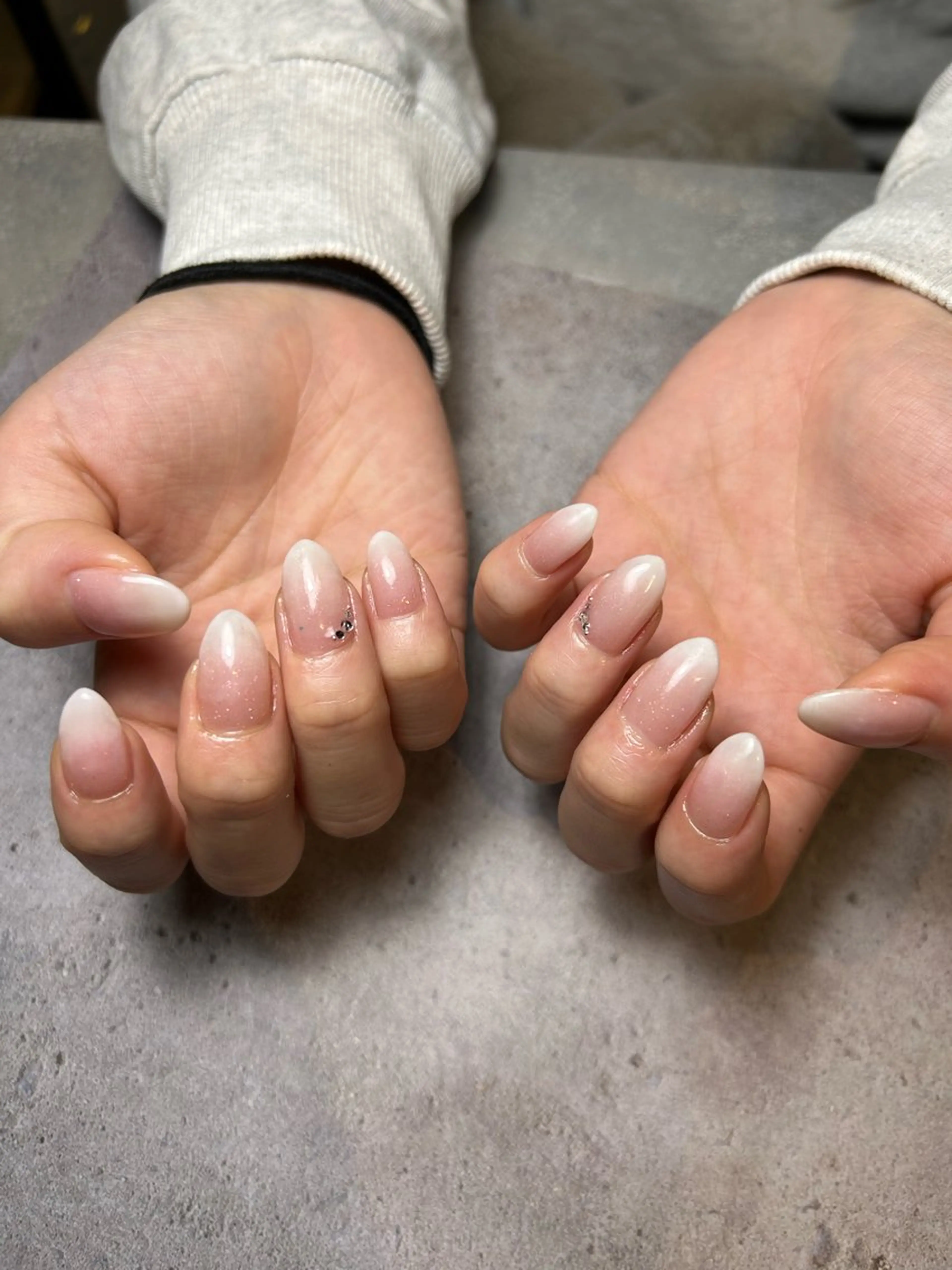 ネイル シンプルネイル ハンドネイル Reflection marikoのネイルデザイン