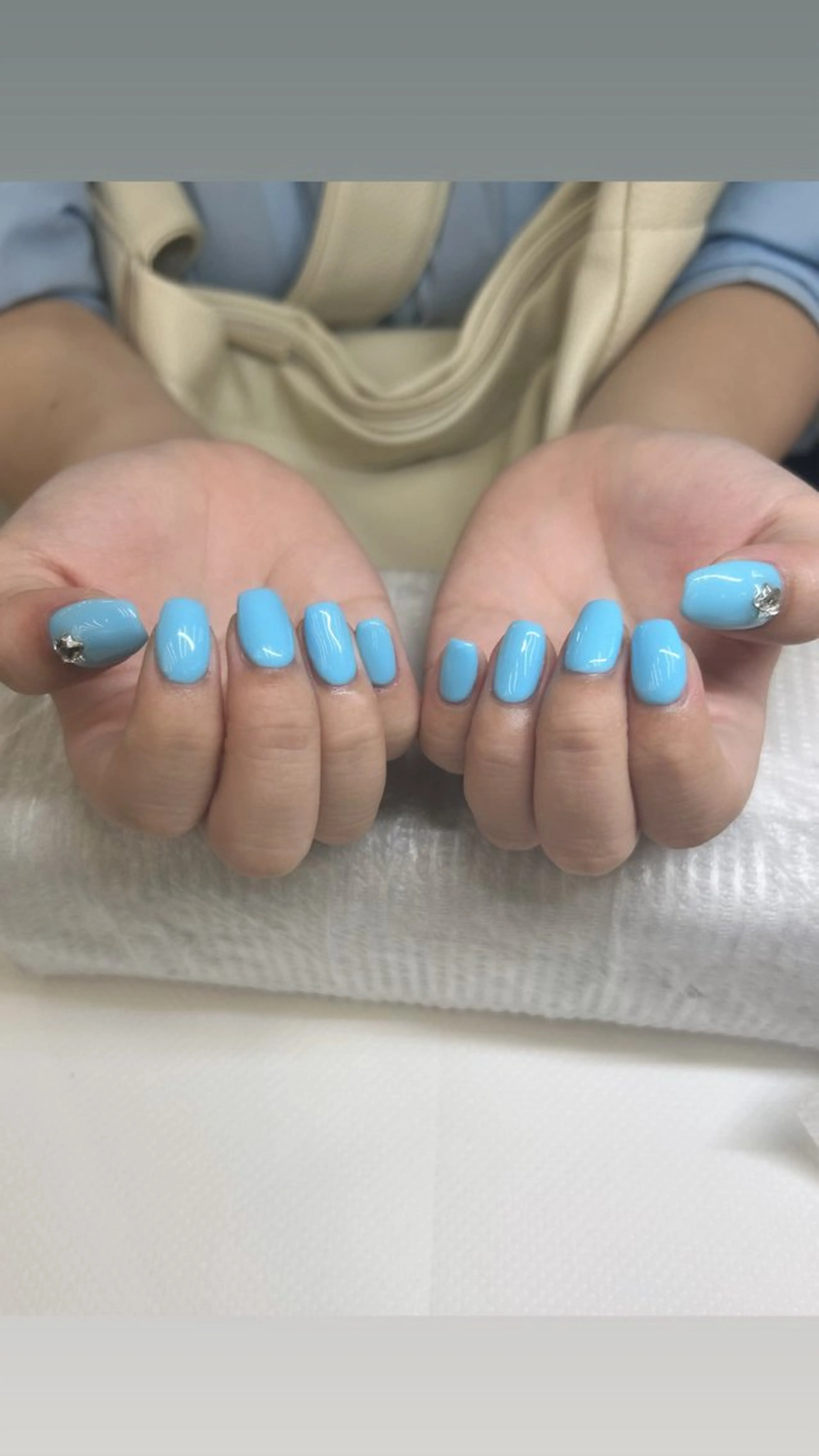 ミディアム MAXKELLY KAORIのネイルデザイン