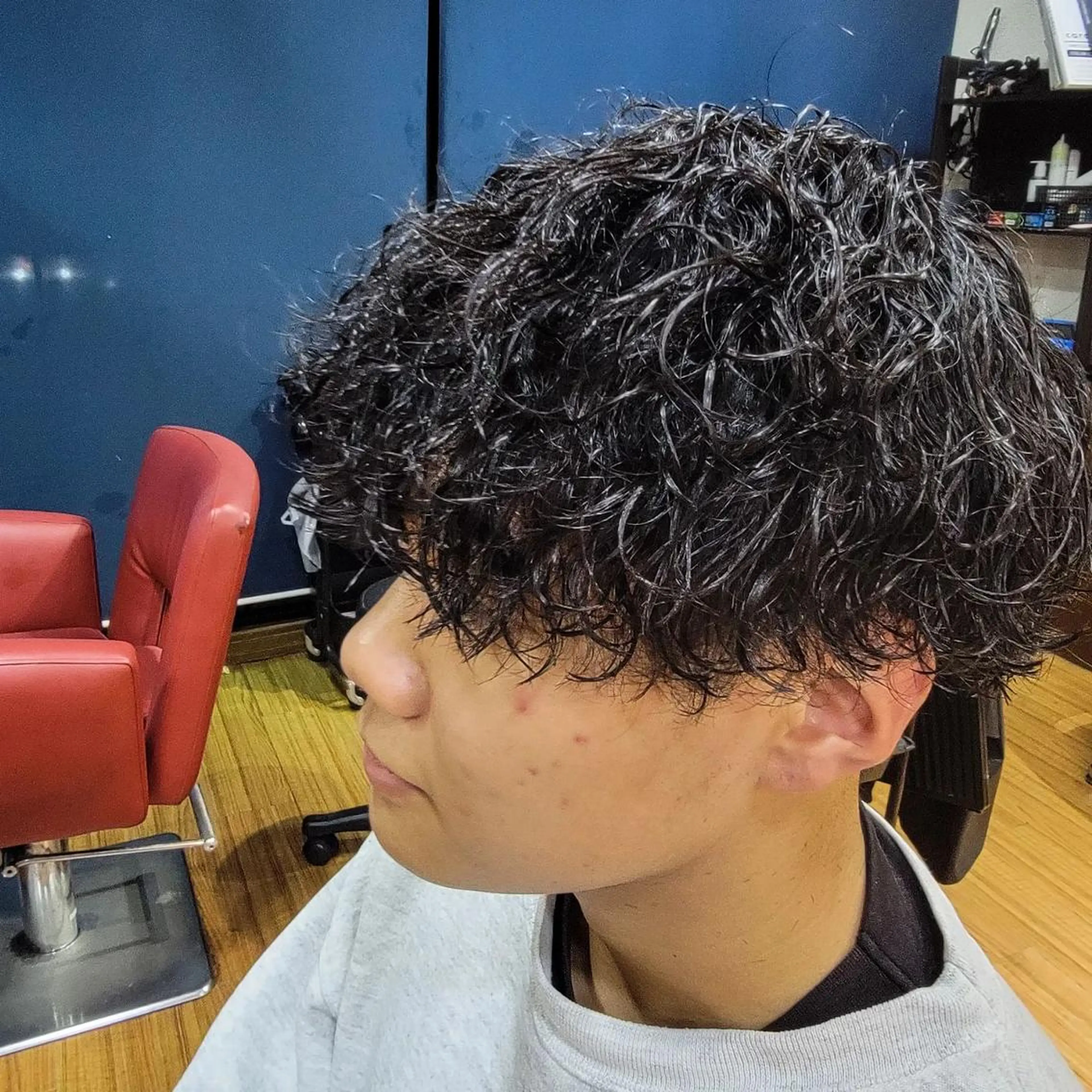 メンズ メンズパーマ メンズツイストパーマ 波巻きパーマ ツイストパーマ 特殊パーマ 片山恭兵のヘアスタイル