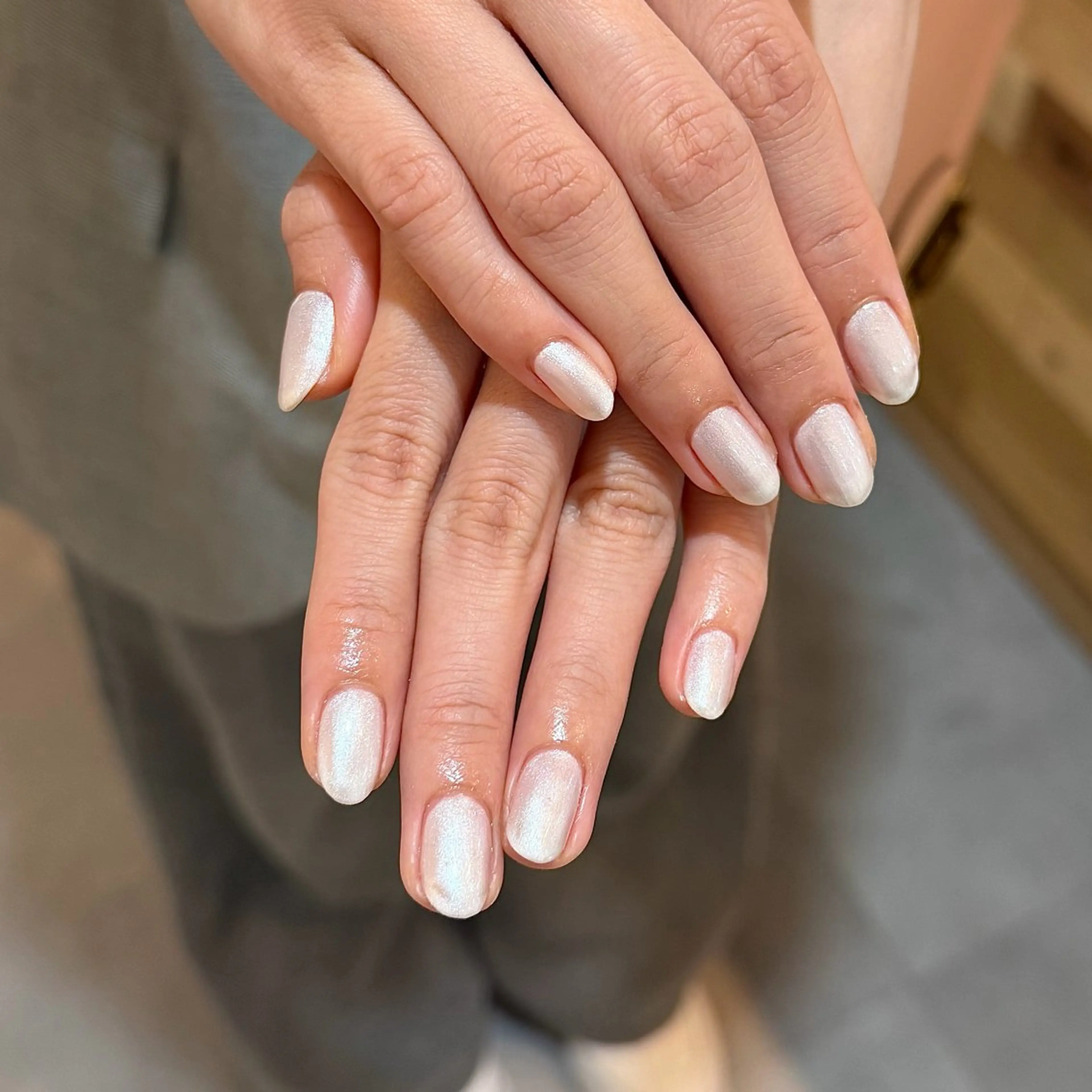 ネイル ホワイト ハンドネイル tiffin WAKAのネイルデザイン