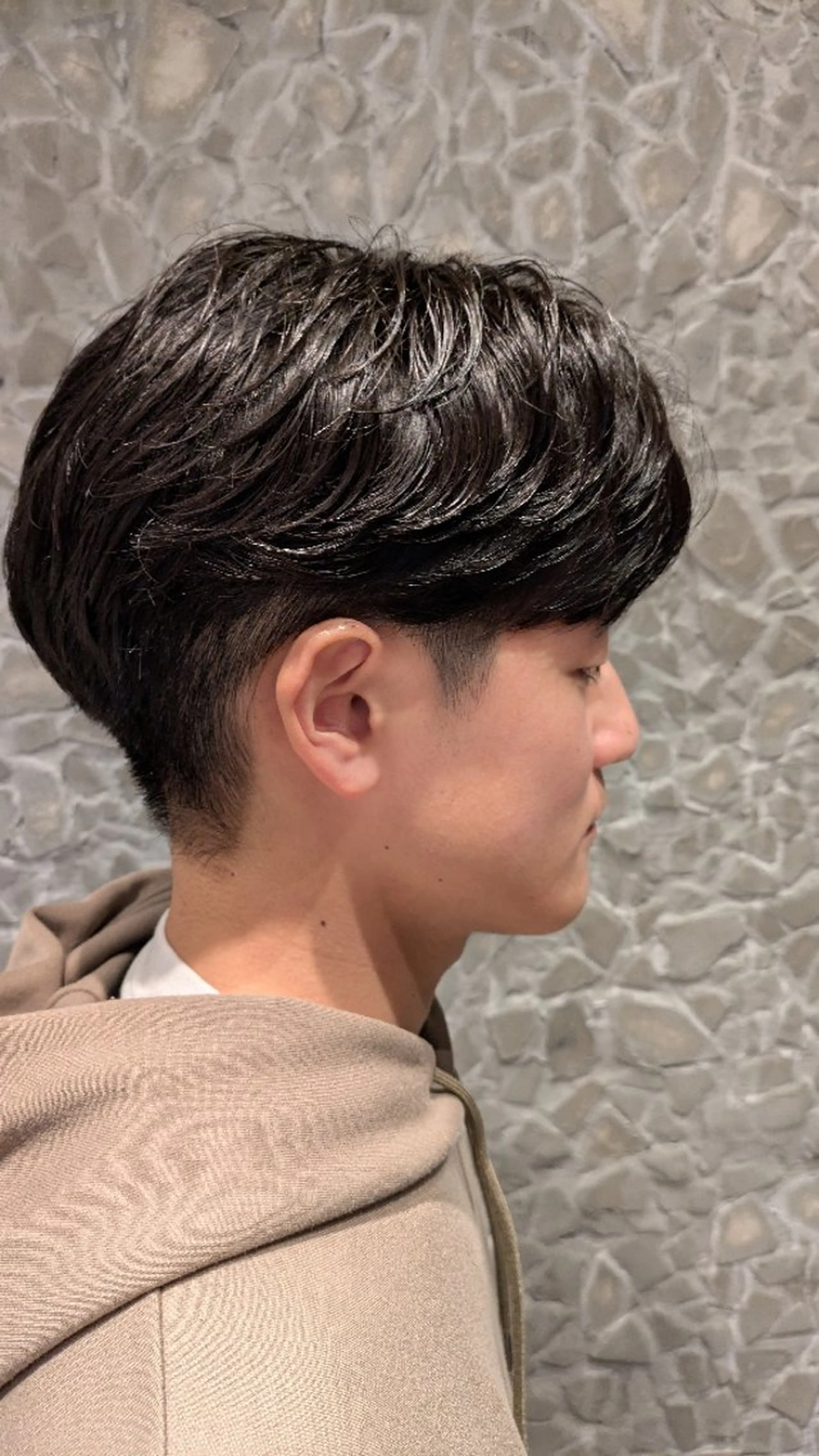 パーマ メンズ センターパート メンズパーマ 学生（メンズ向け） 学生 ニュアンスパーマ こだっく /メンズカットのヘアスタイル