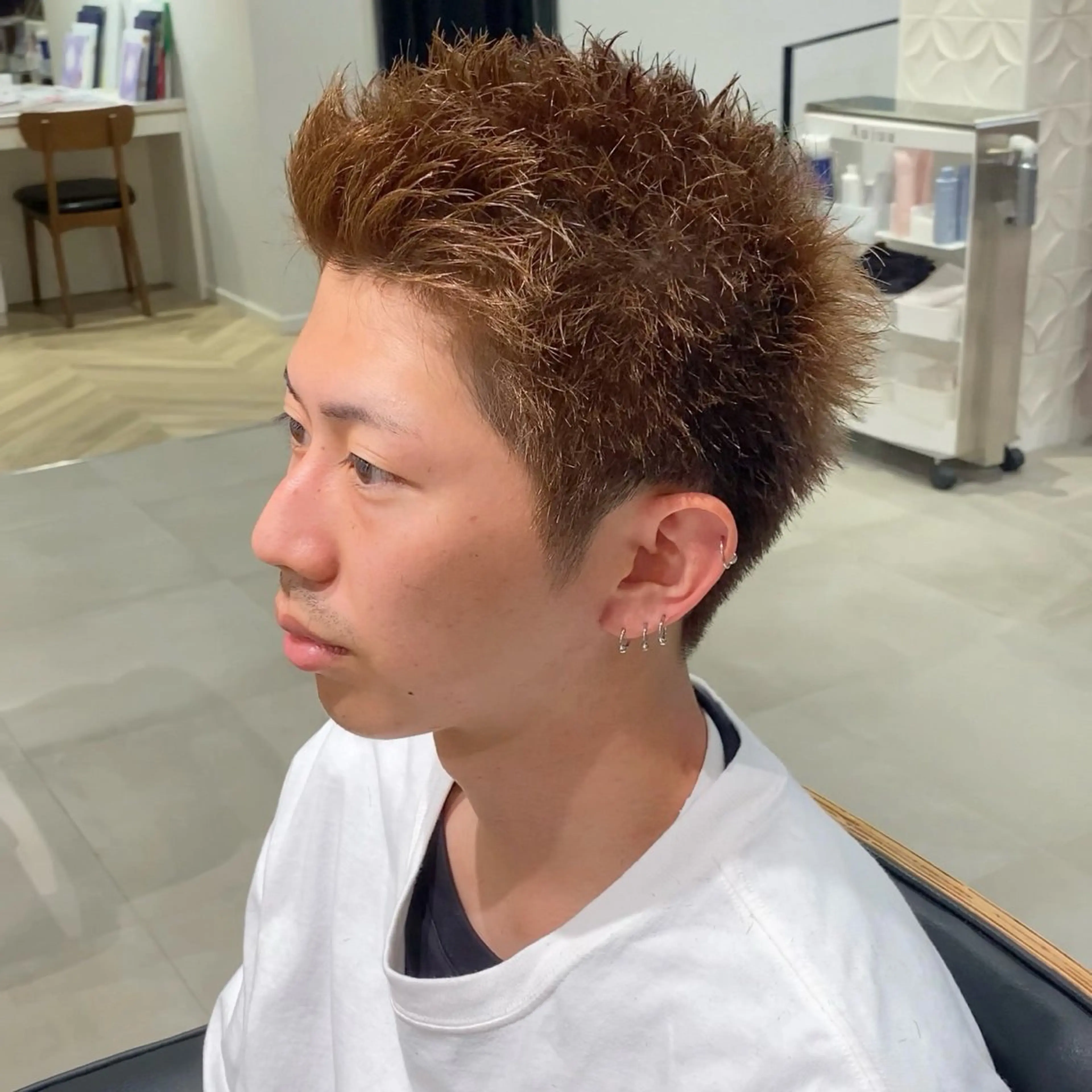 【メンズカット＋メンズカラー】の写真