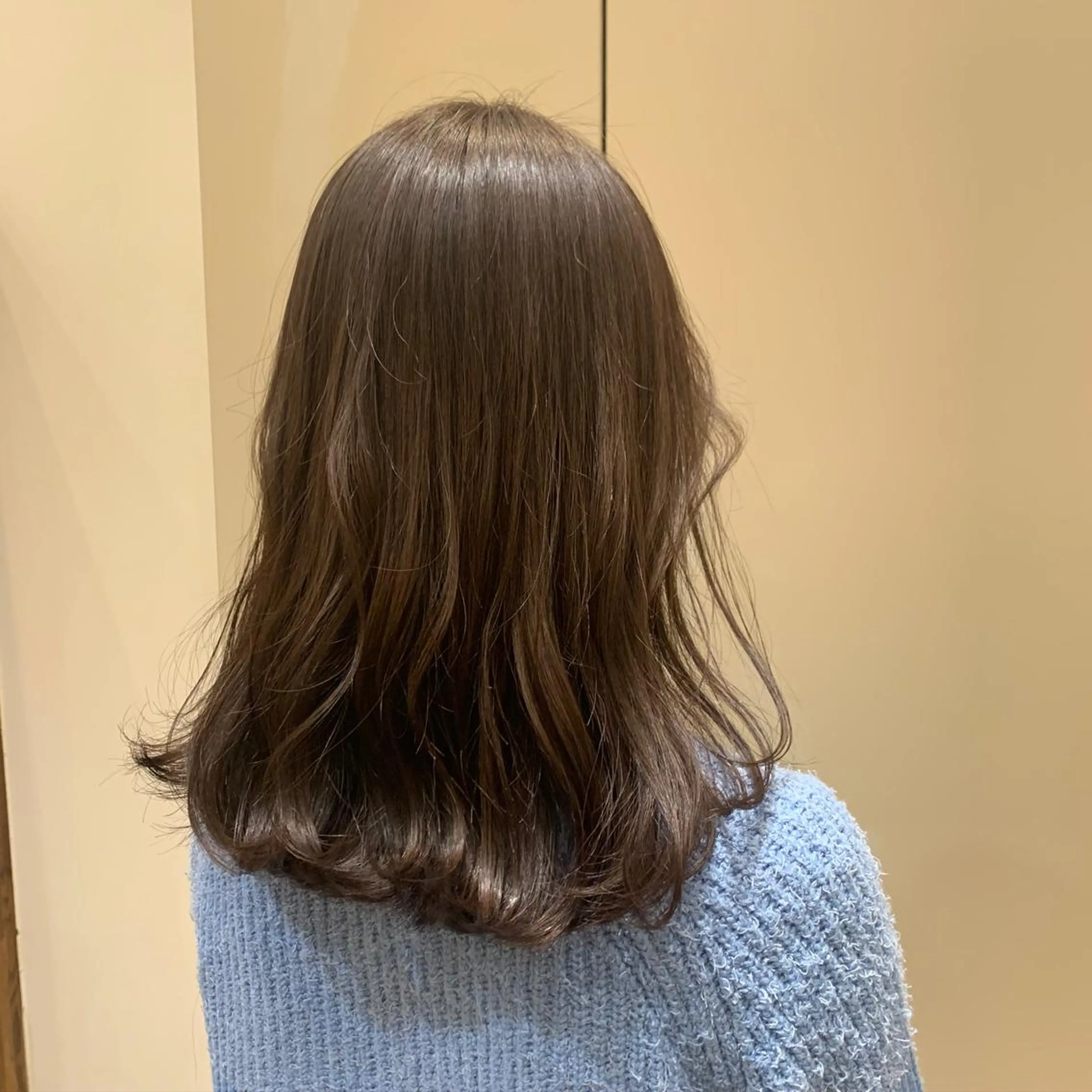 セミロング カラー 【完全個室】髪質改善 暖色カラー/山崎唯奈のヘアスタイル