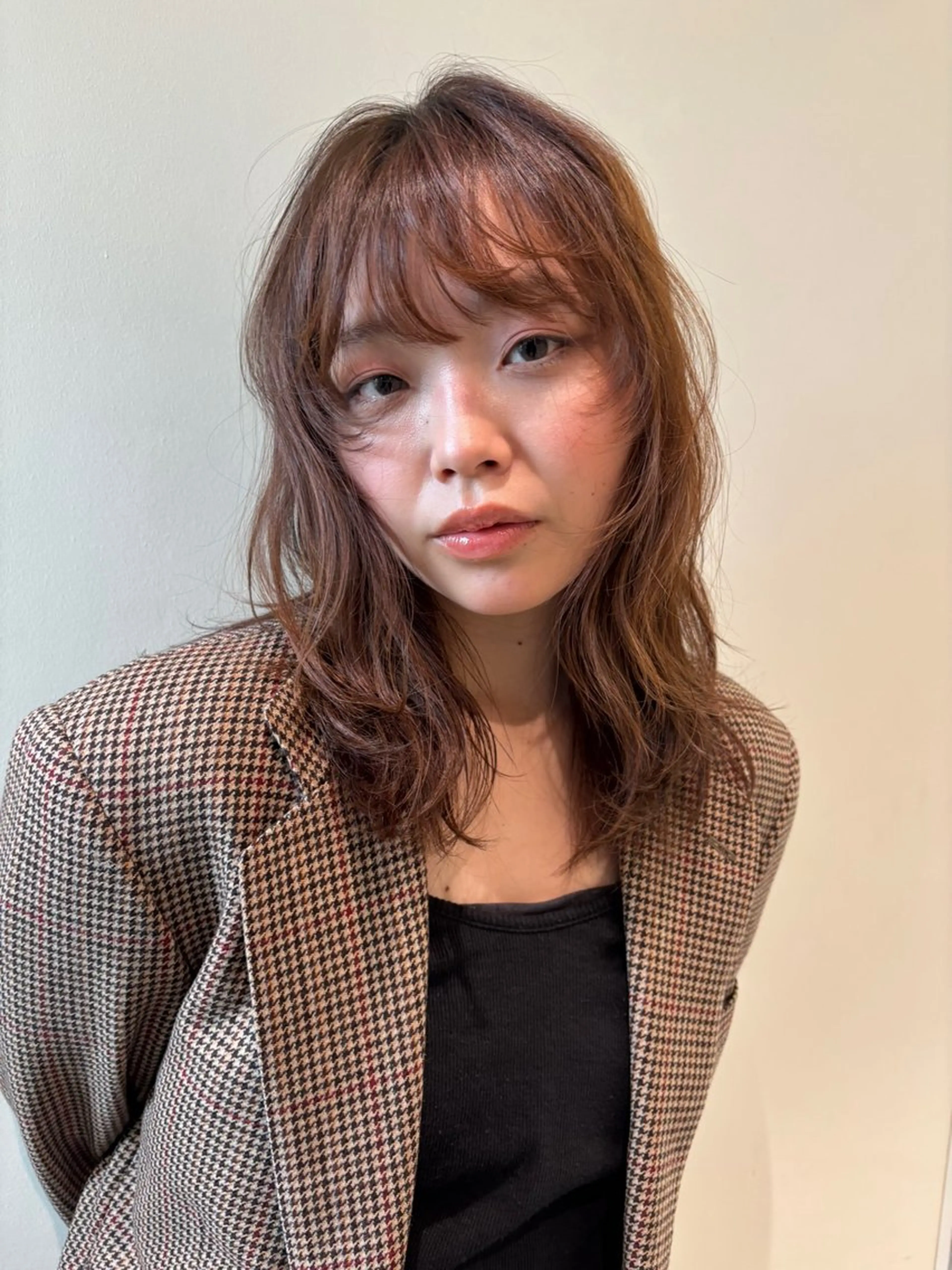 ミディアム レイヤーカット カット ヘアカラー トリートメント 茅ヶ崎/ alomのヘアスタイル
