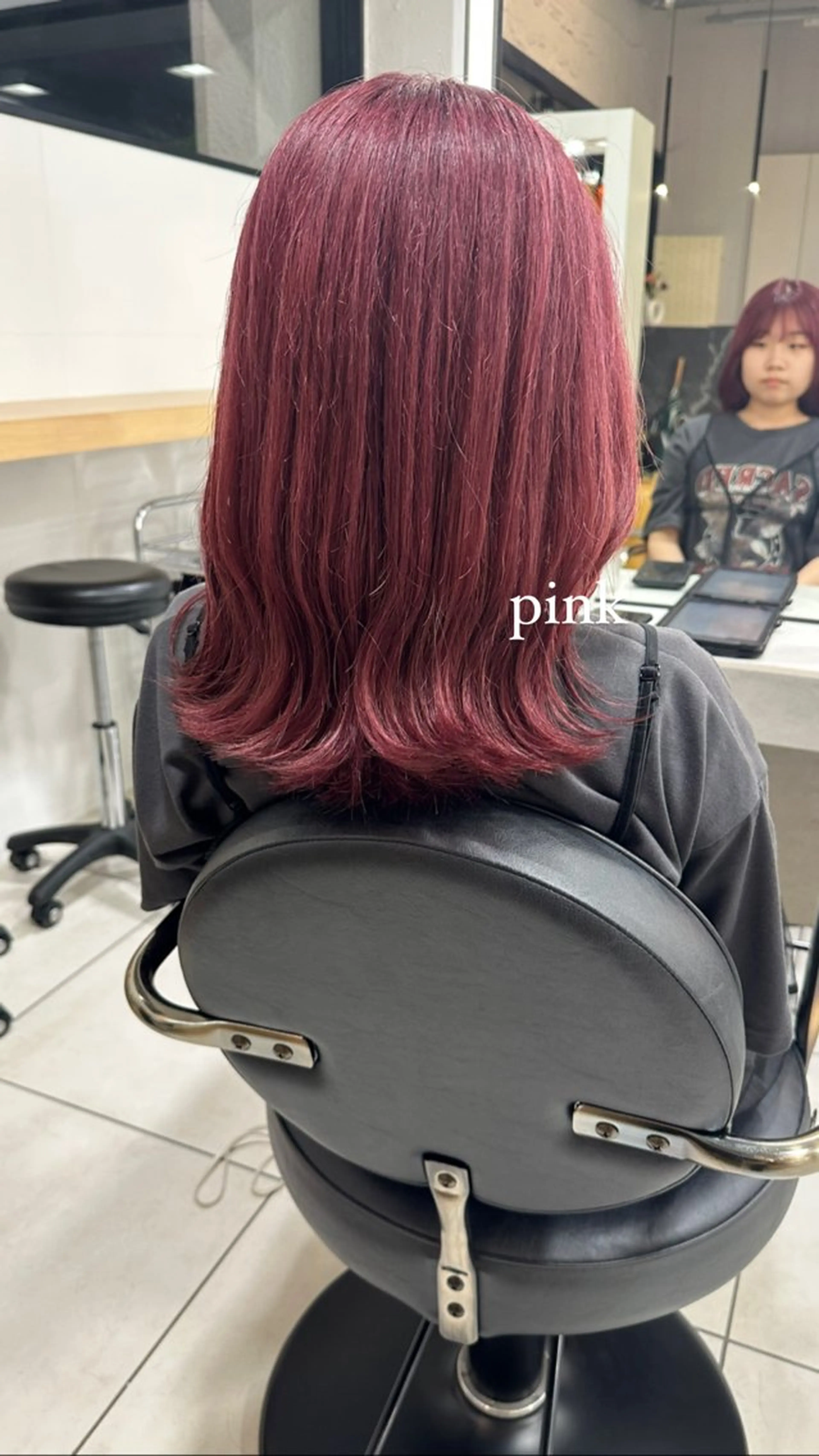 ミディアム カラー カット ヘアカラー トリートメント 山下恋佳/矢場町/ ブリーチ/ショートのヘアスタイル