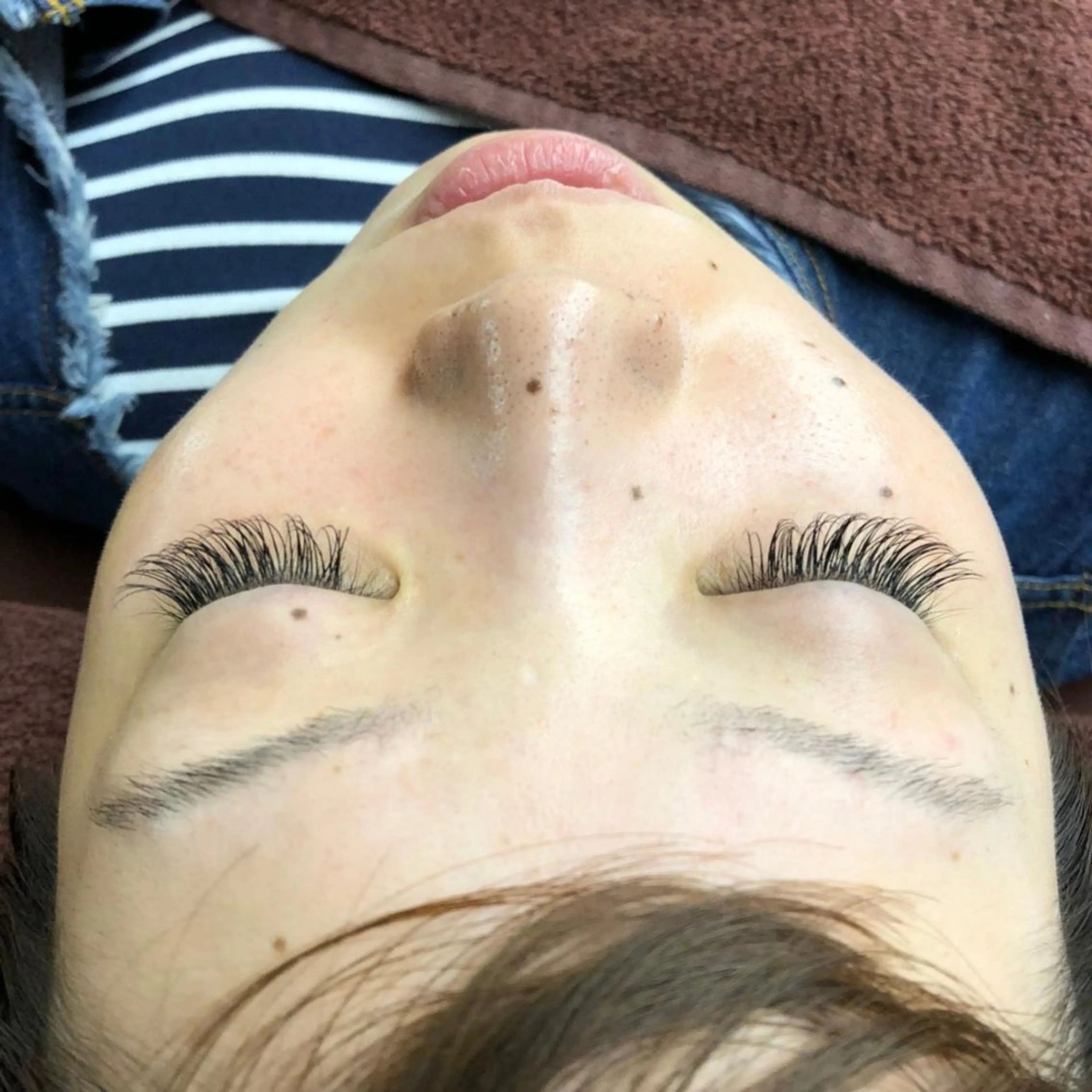 マツエク・マツパ 中野 里咲のヘアスタイル