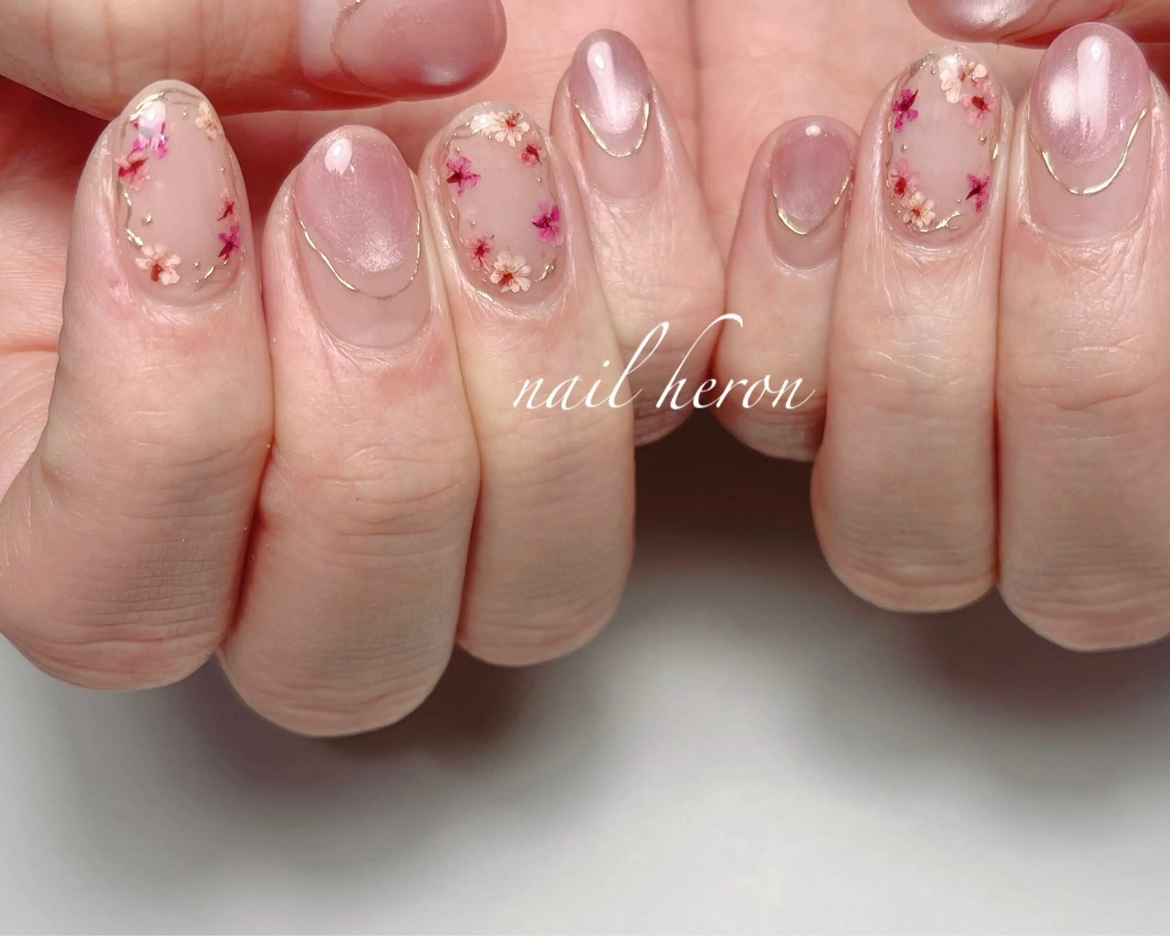 ネイル ハンドネイル saki_ nail heronのネイルデザイン