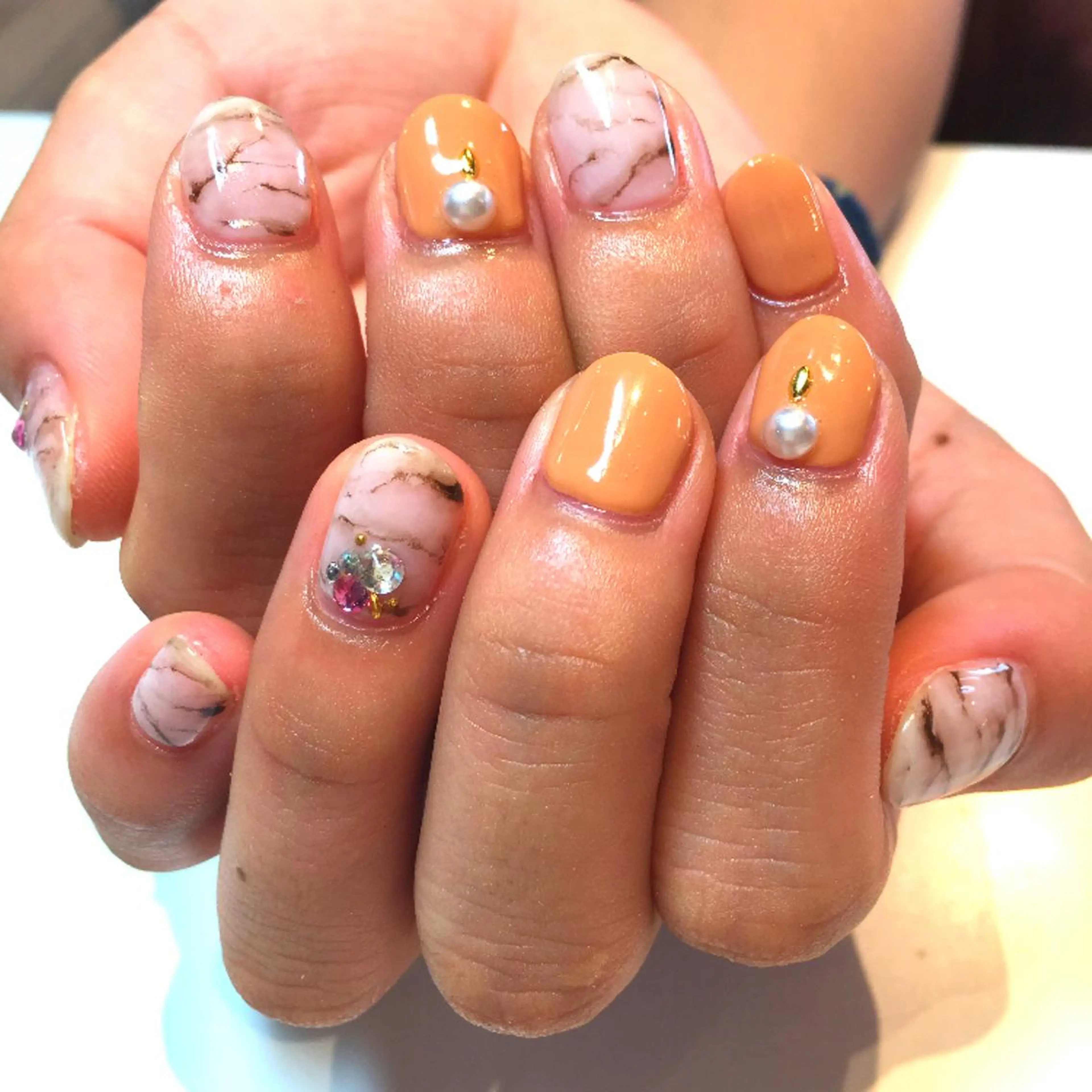 ネイル アートネイル アンドルーチェ スクールのマツエク・マツパデザイン