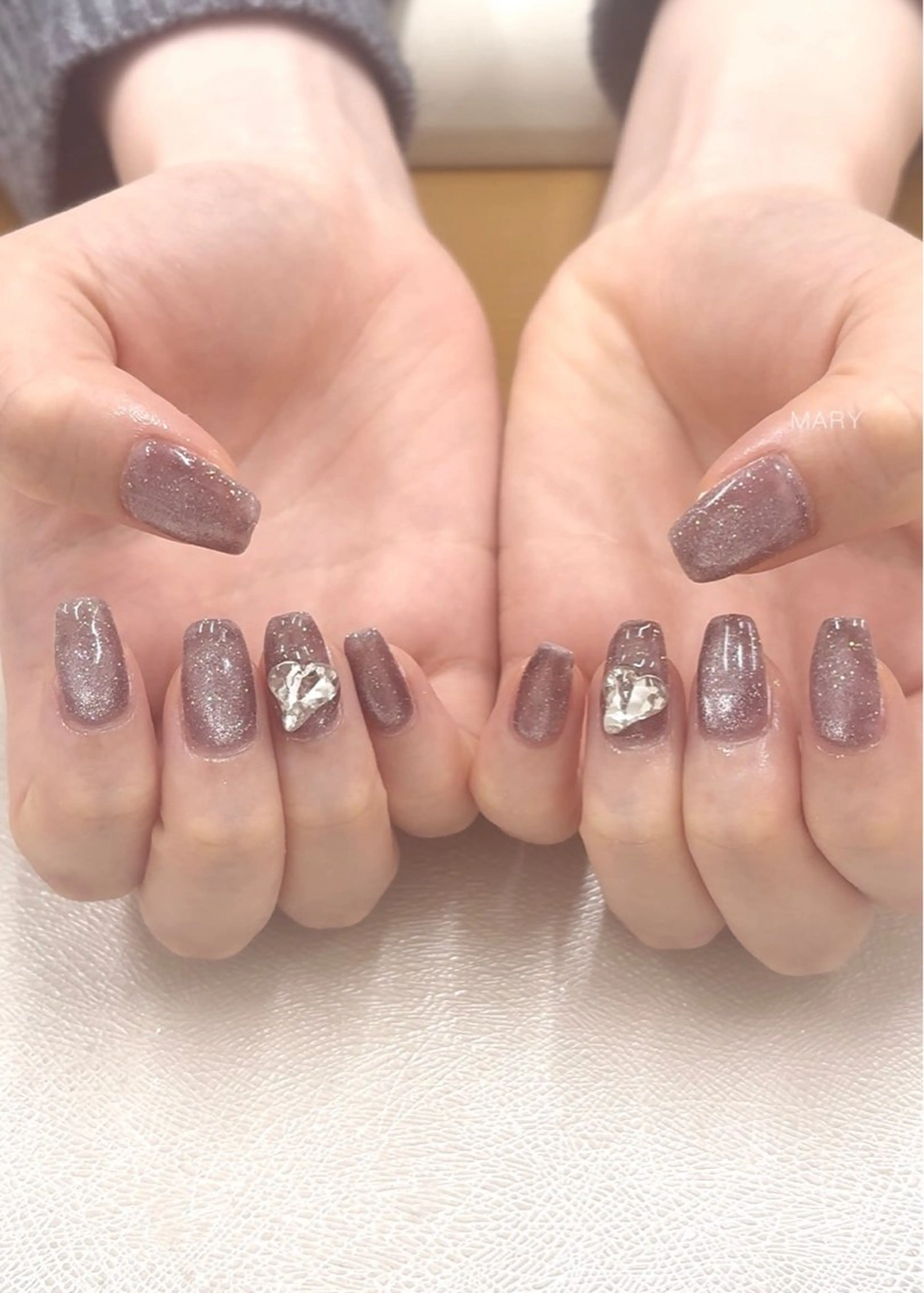 ネイル ハート マグネットネイル ニュアンスネイル パープル ハンドネイル Mary nail .narumiのネイルデザイン