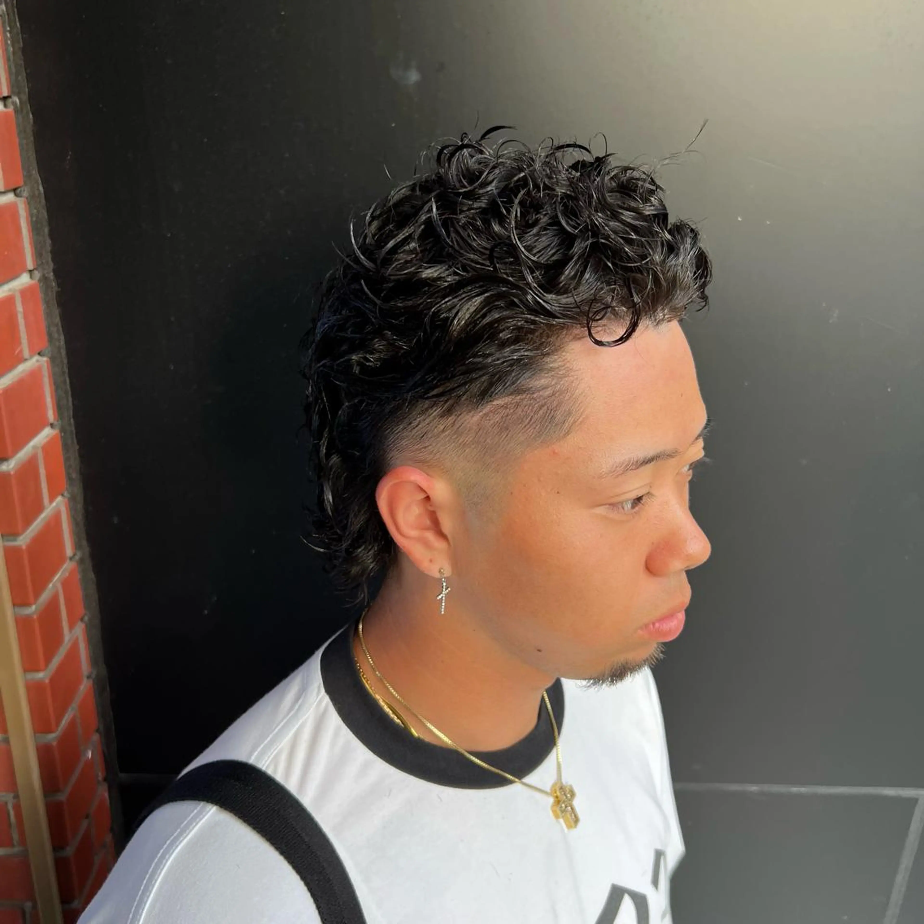 ミディアム パーマ 豊崎 佑輔のヘアスタイル