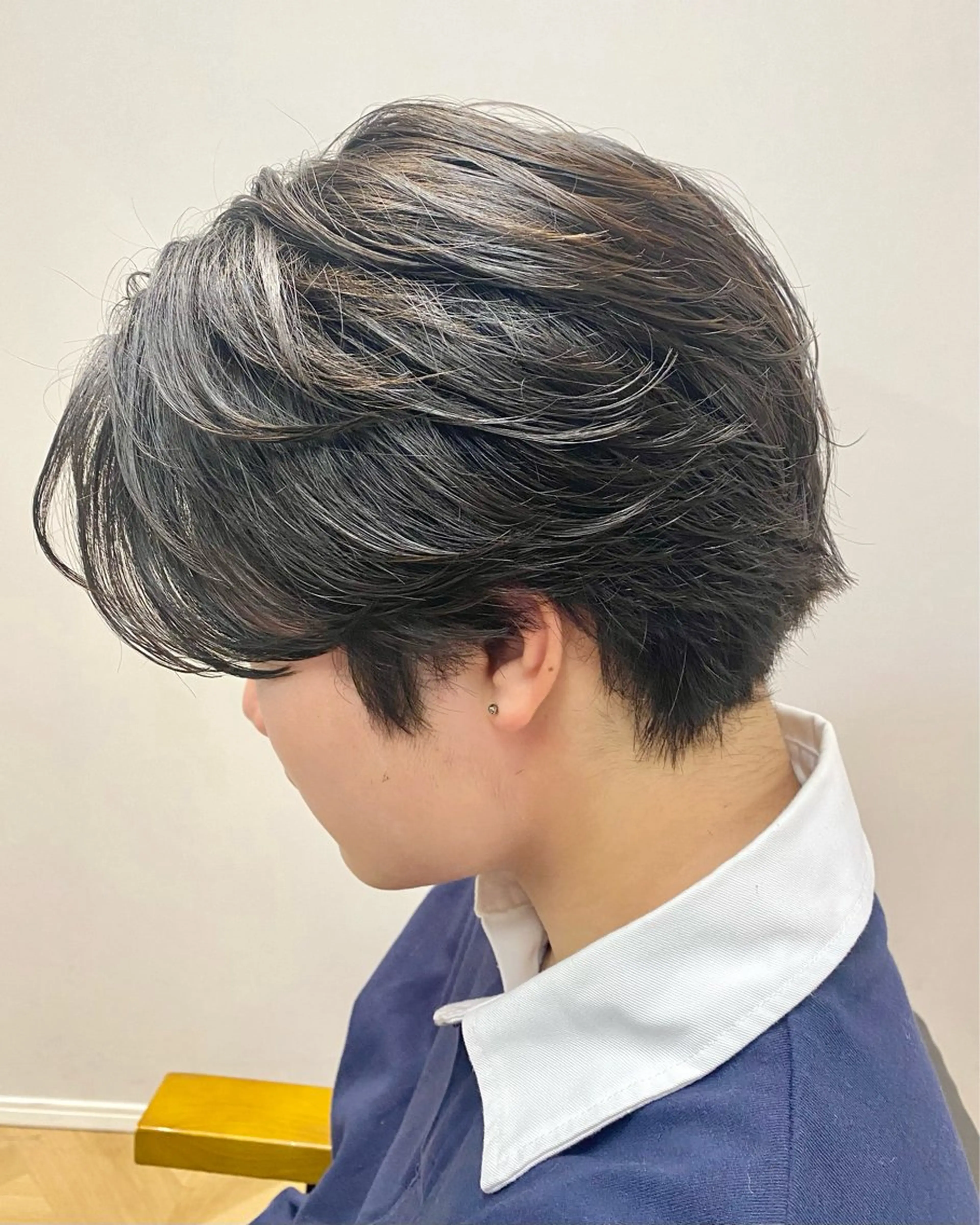メンズ センターパート カット 菅野 奏のヘアスタイル