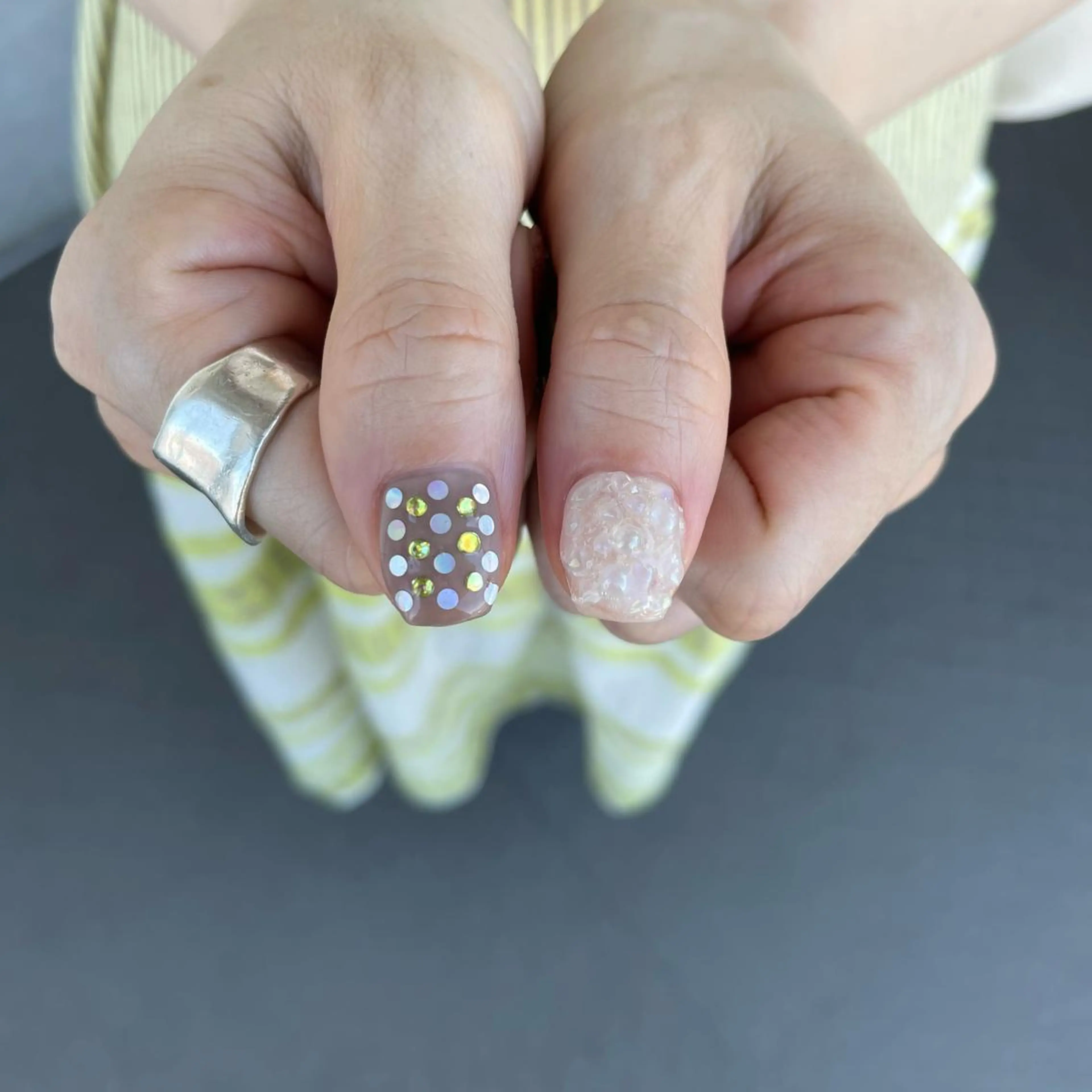 ネイル twoo______ miyuのネイルデザイン