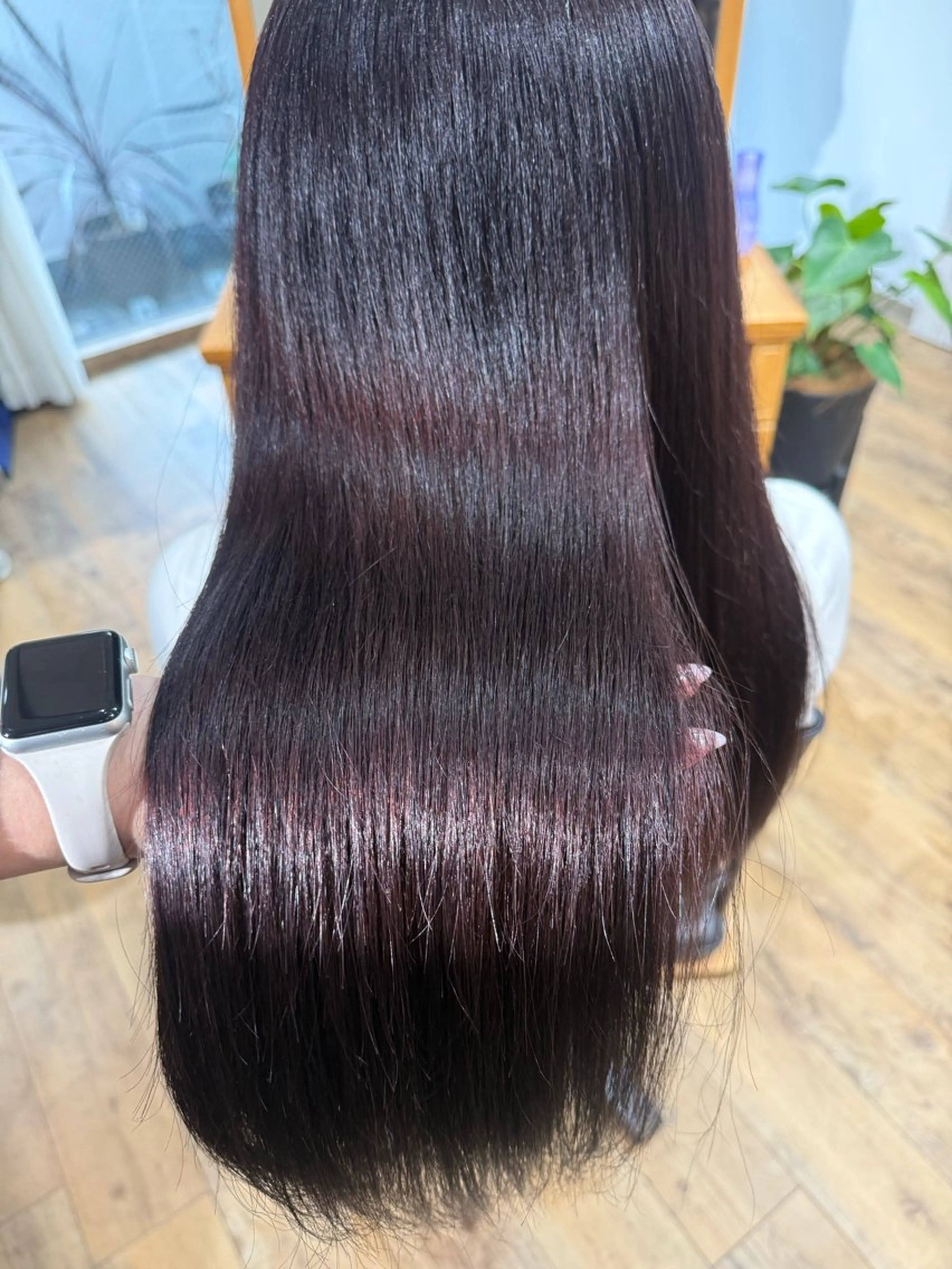 ロング カラー ブリーチ バイオレットカラー ✨艶髪✨ 奈須晴香のヘアスタイル