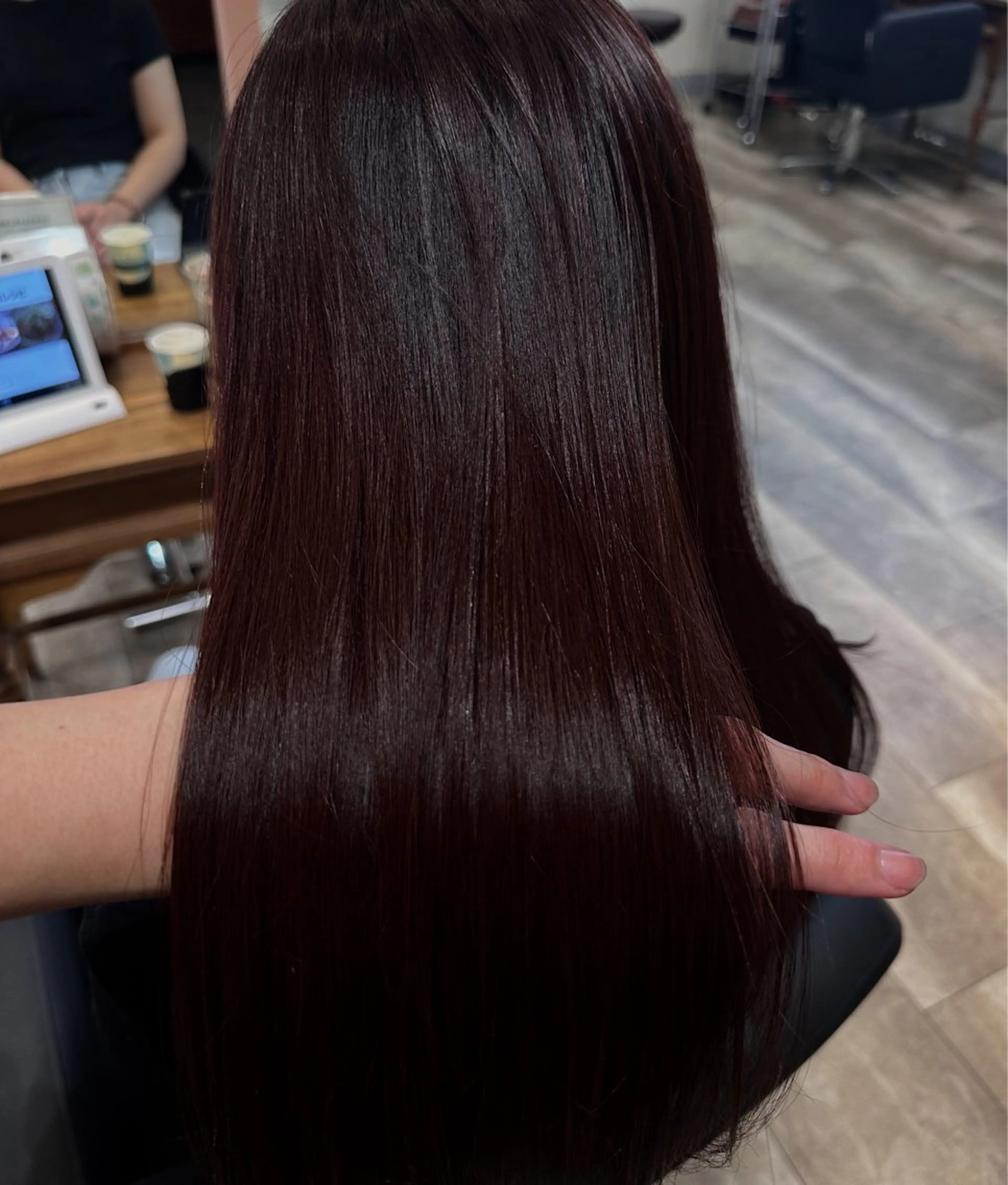 ロング Agu.店長 SAKI WADAのヘアスタイル