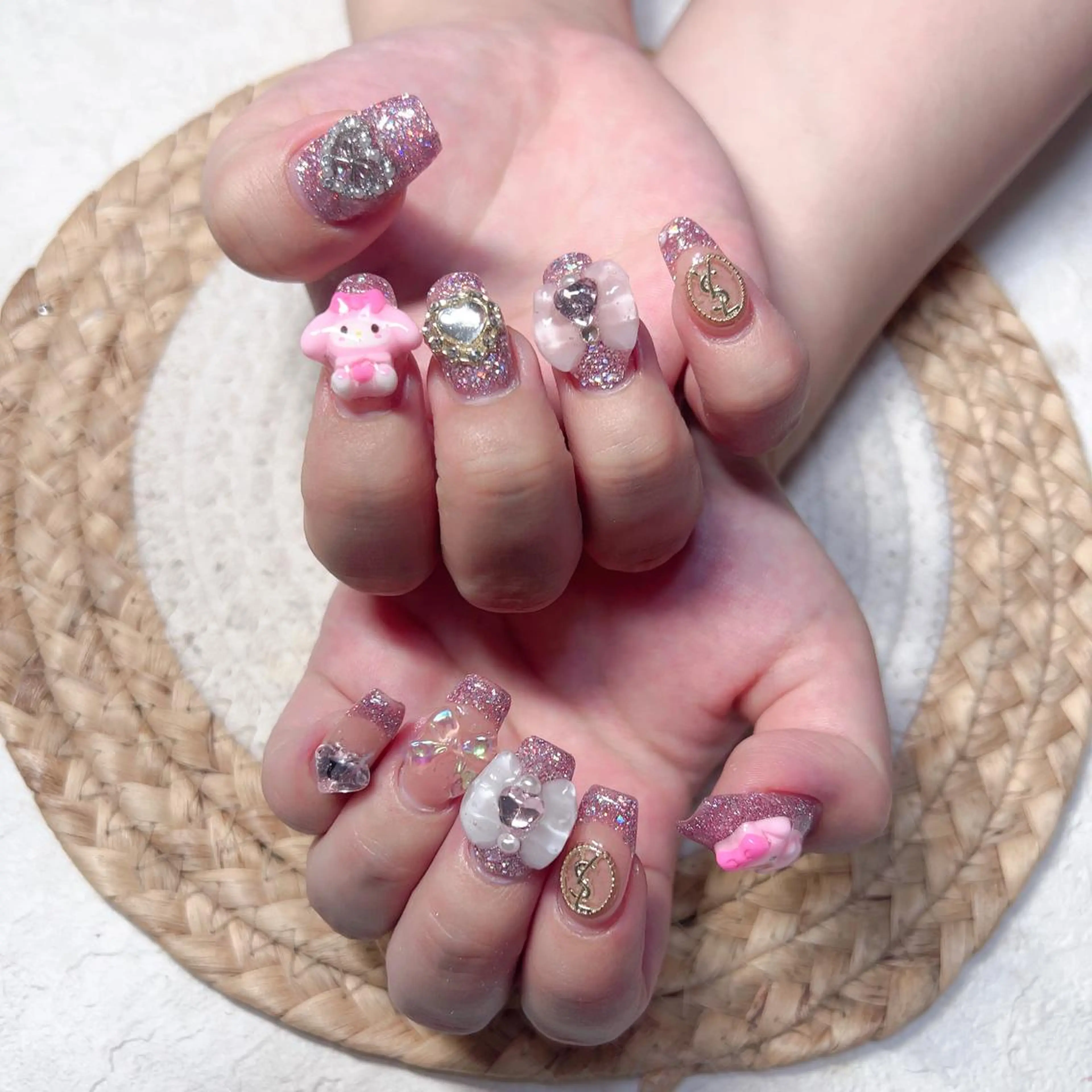 ネイル Maggie Nail🦩のネイルデザイン