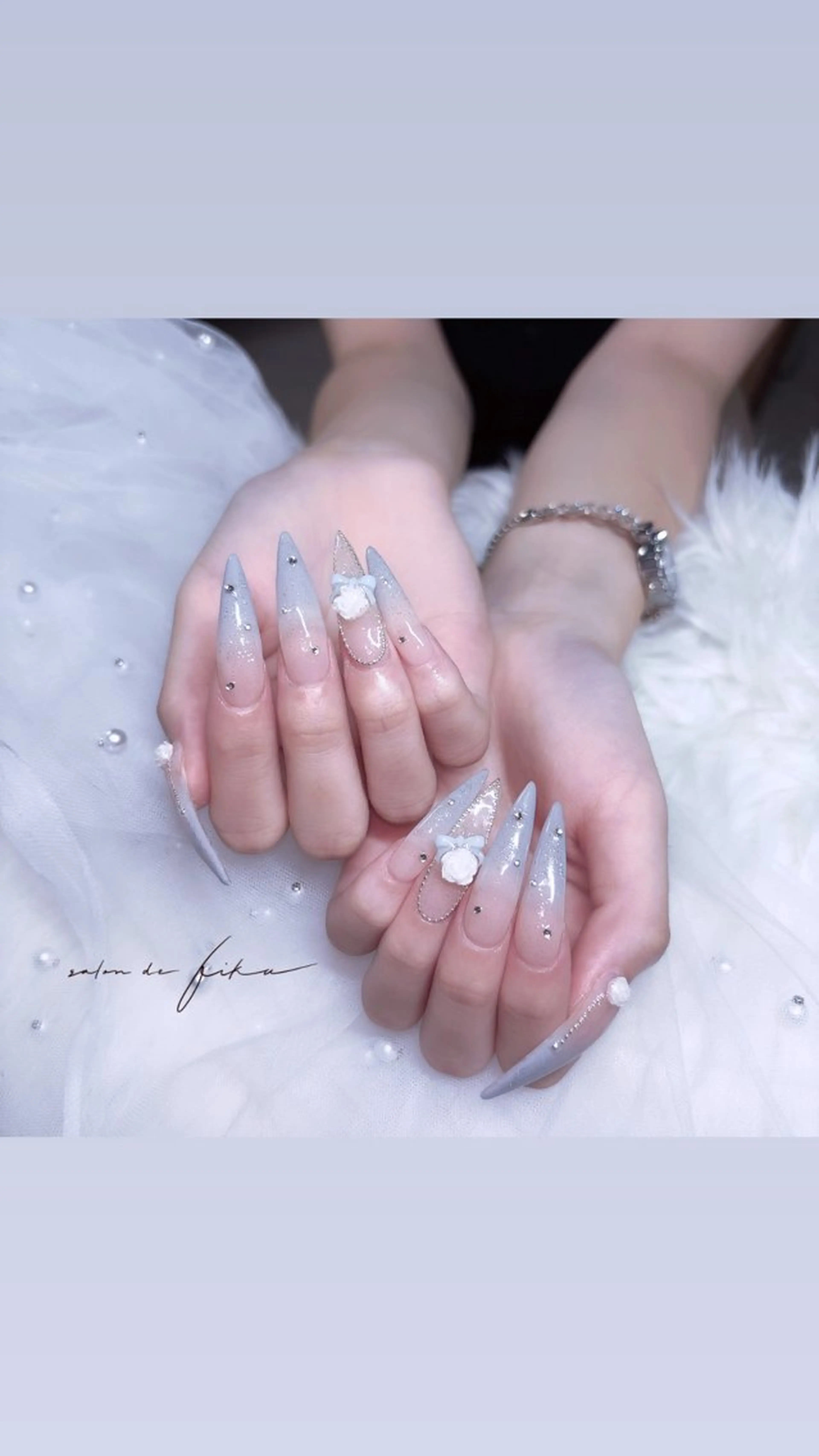 ネイル 水色 ハンドネイル ayano 【パラジェル取扱店】のネイルデザイン