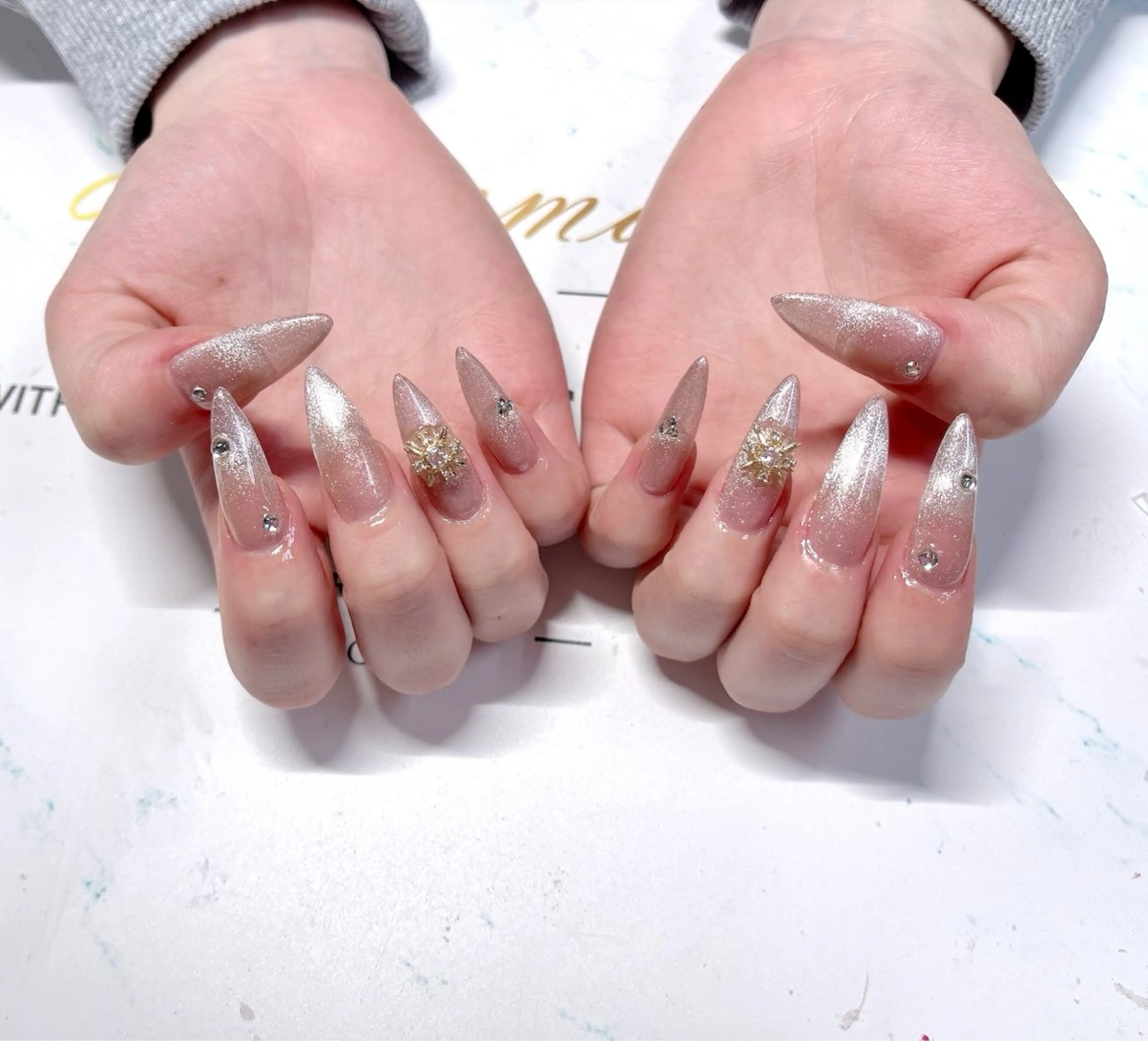 平日10時-16時まで限定★ 🫧水光感ぷるぷるマグネットorフラッシの写真