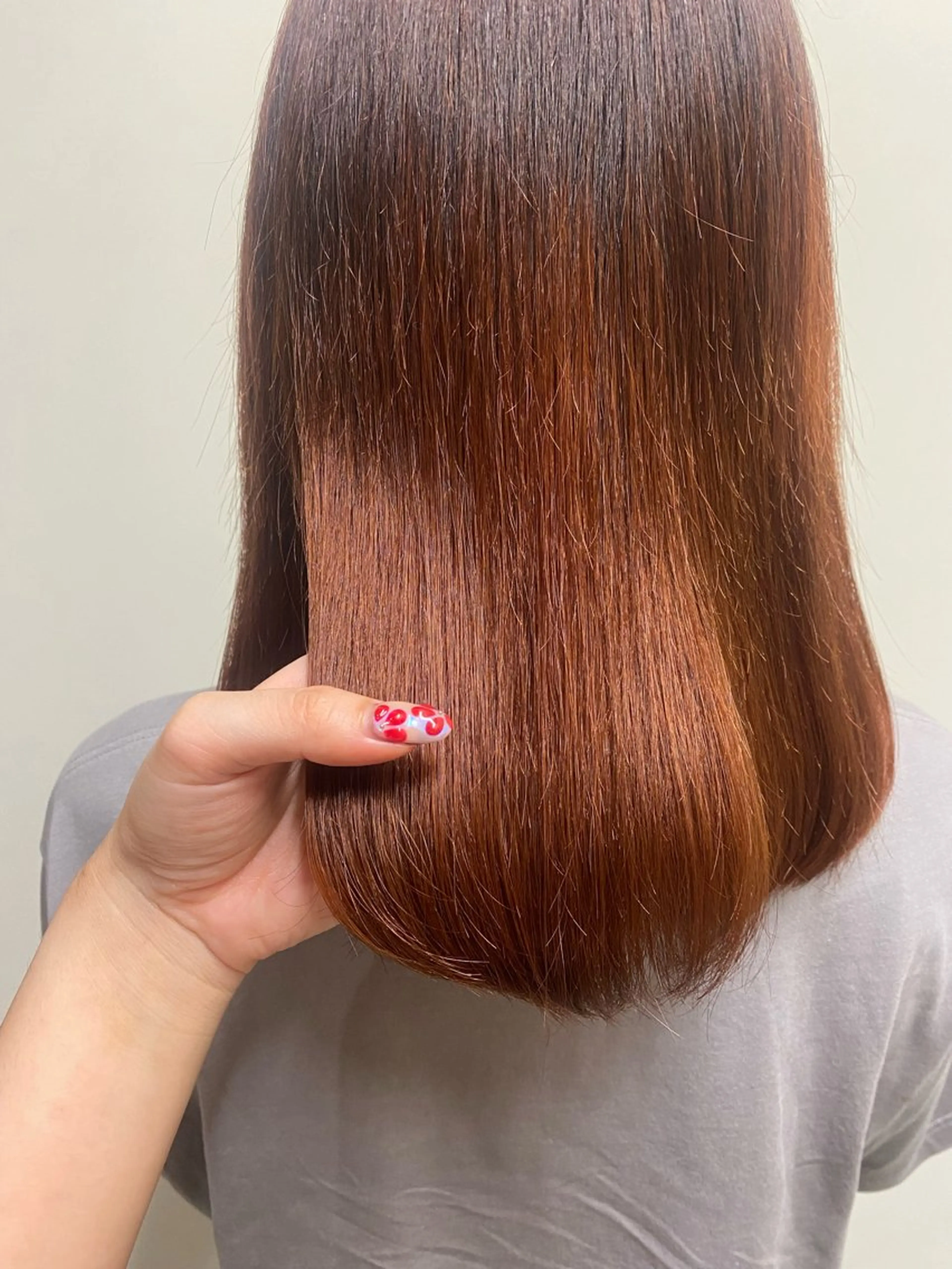 ミディアム ヘアカラー ミディアムレイヤー/ 艶カラーNorikaのヘアスタイル