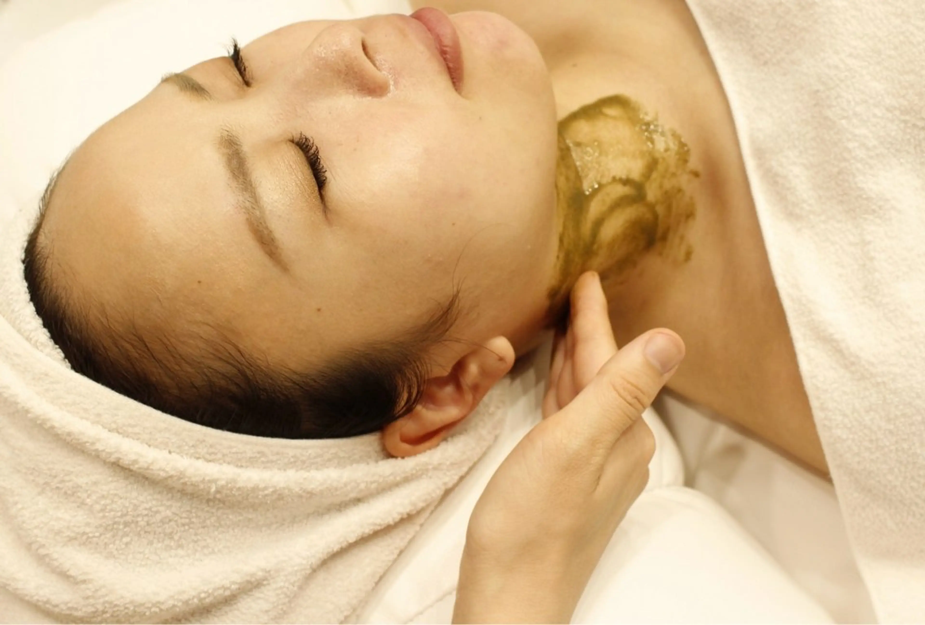 べアール所属・小顔/毛穴/ニキビ salon bealのエステ・リラクイメージ