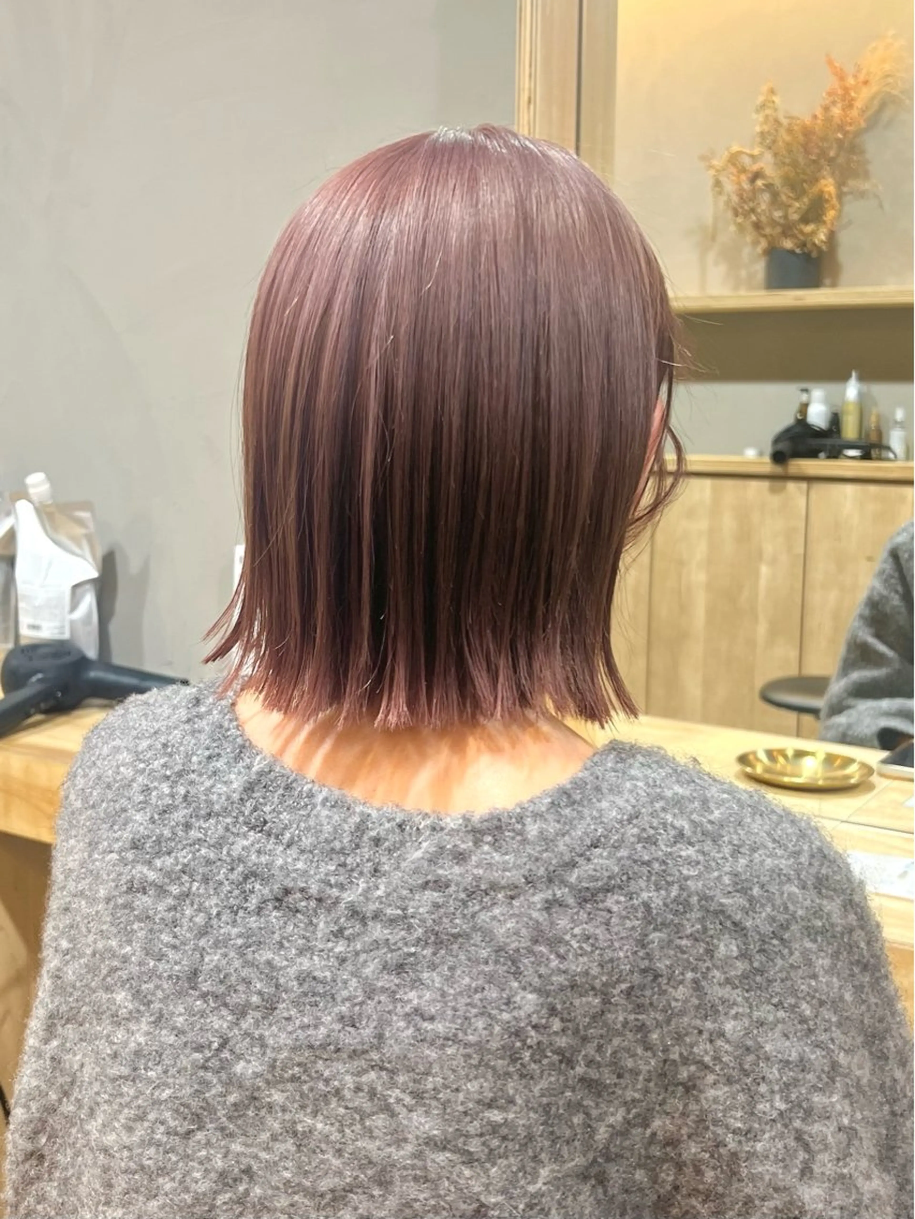 ショート カラー 切りっぱなしボブ ボブ 神戸ボブ✂️ ioe三宮/田 伸佳のヘアスタイル