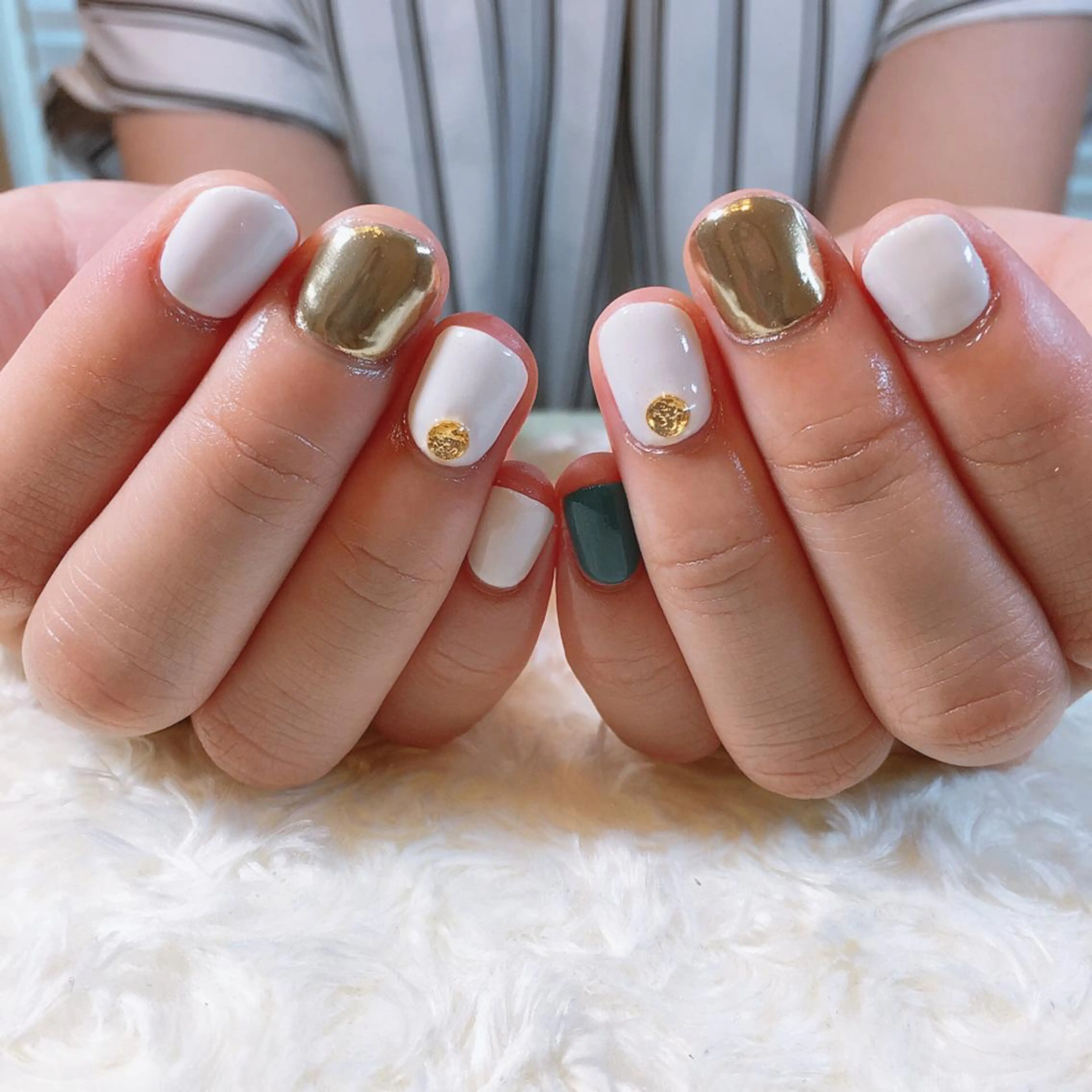 ネイル ミラーネイル MISAKO nailのネイルデザイン