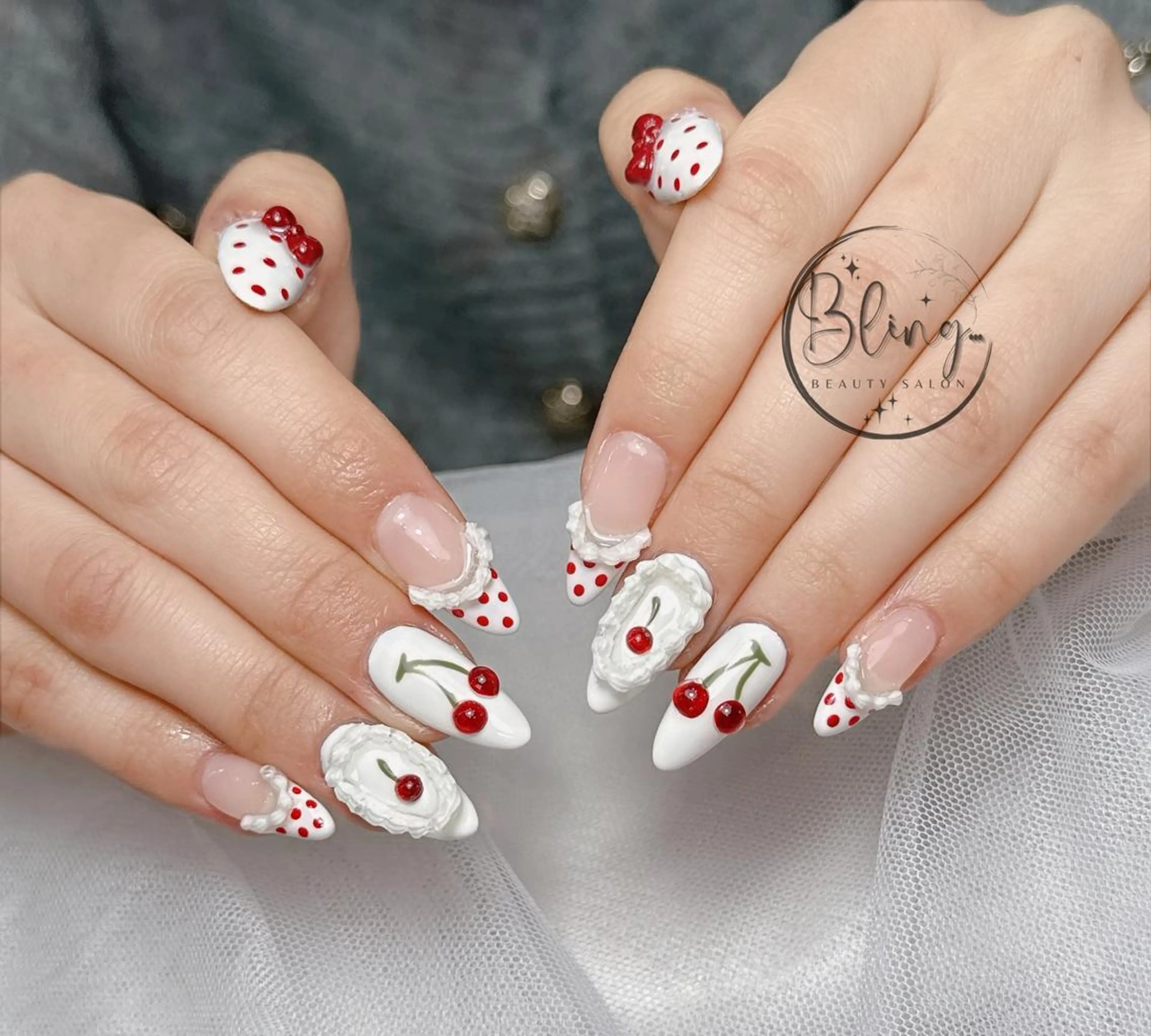 ロング パーマ 韓国風ヘア ハンドネイル yuna ユナのネイルデザイン