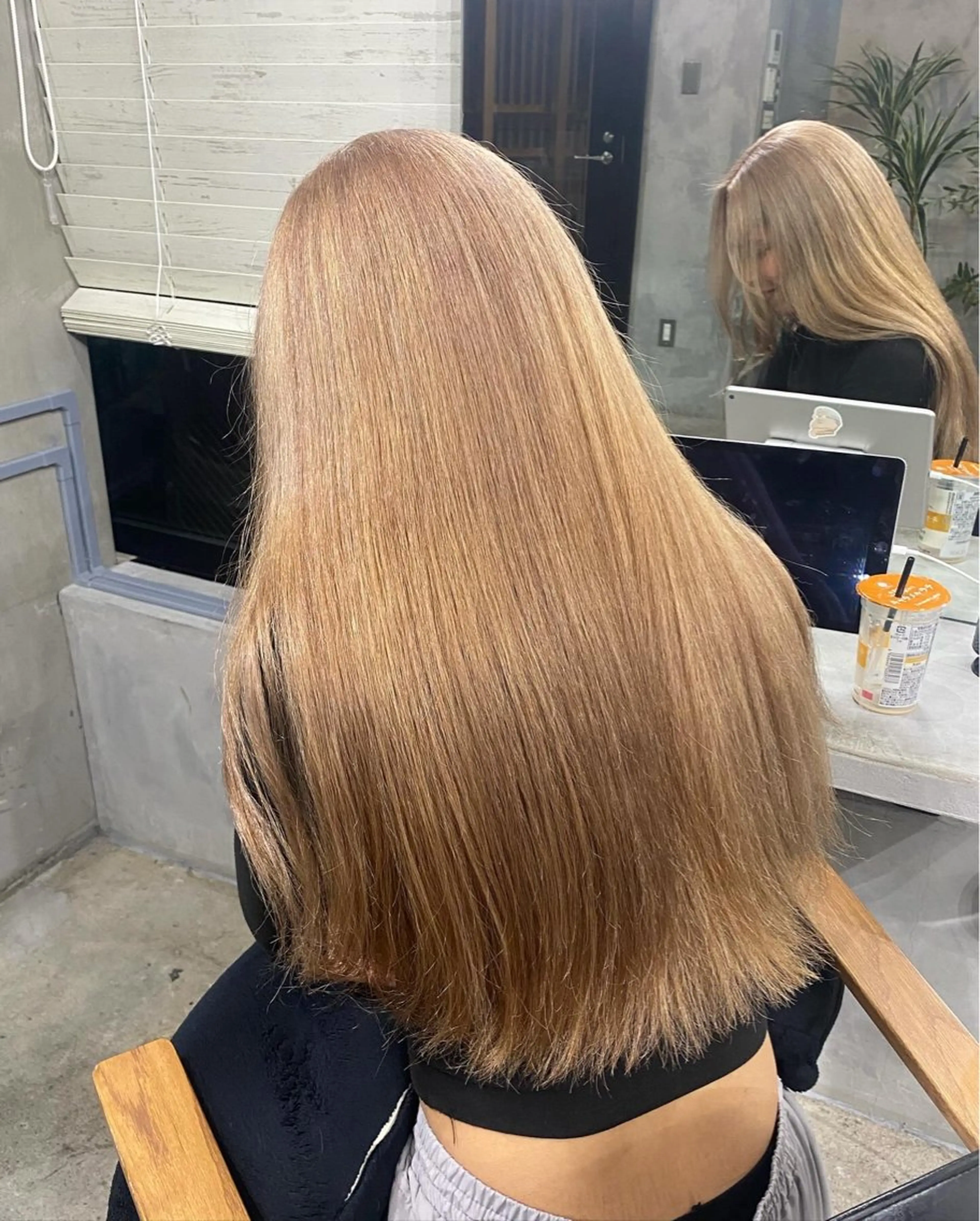 ロング カラー ブリーチ ブロンド ケアブリーチ トリートメント ヘアカラー トリートメント ハイトーン/ブリーチ MAYURI🌺横浜のヘアスタイル