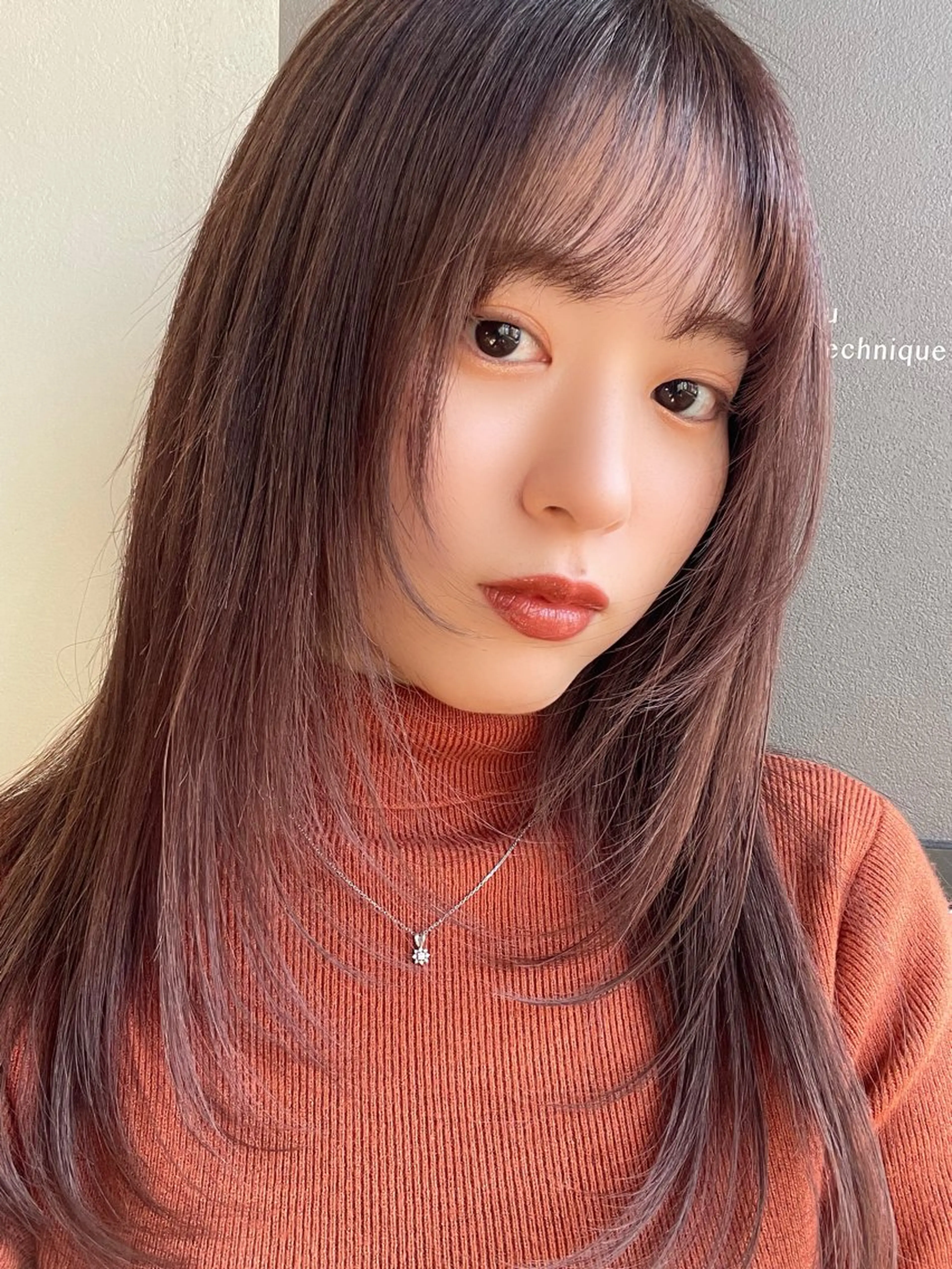 ロング カラー AIRI layer cut hairのヘアスタイル