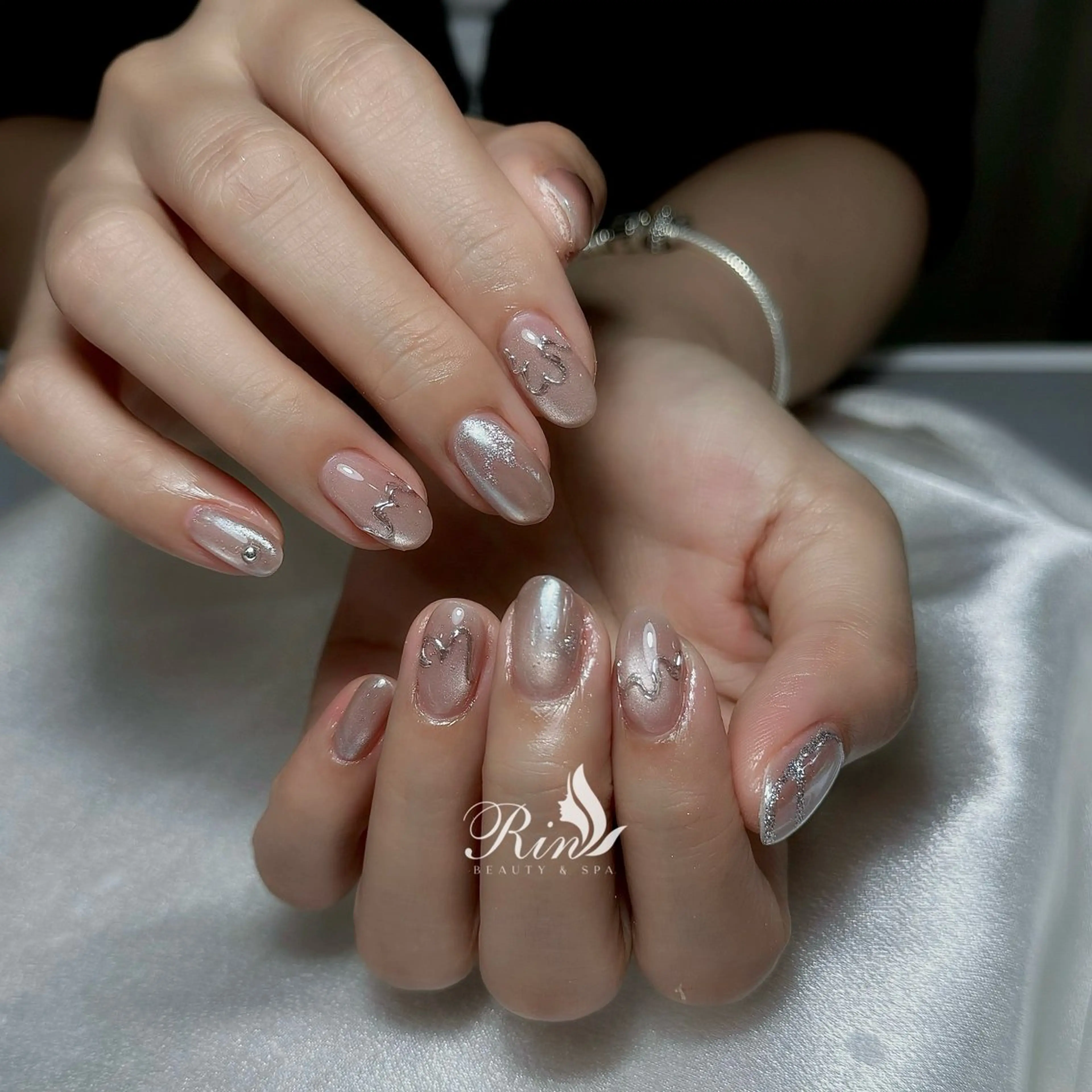 ネイル アートネイル 長さ出し ガーリー 韓国ネイル 持ち込み Rin Nail 新大久保店のネイルデザイン