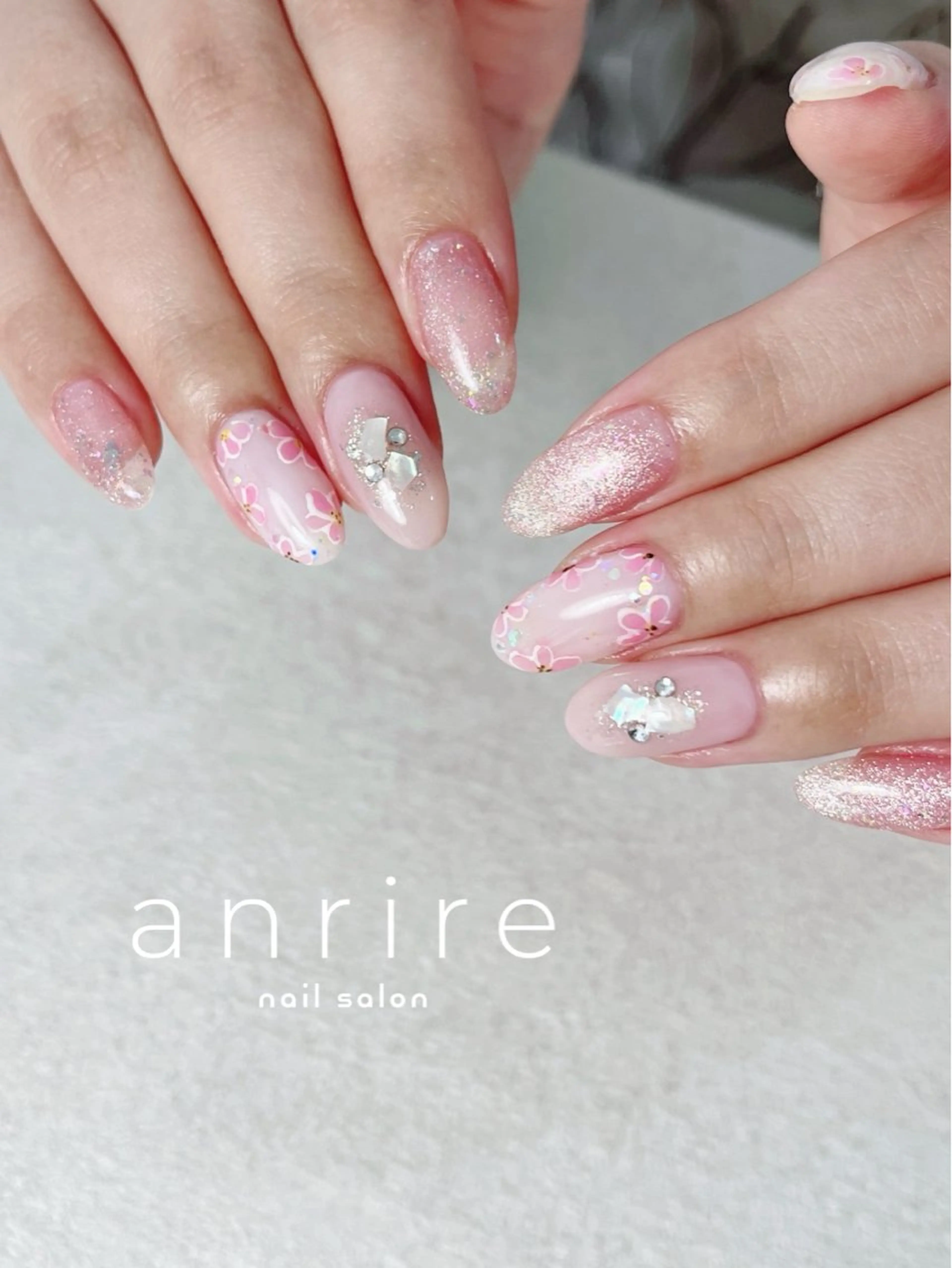 ネイル フラワーネイル ジェルネイル キラキラネイル ラメ(グリッター) マグネットネイル ハンドネイル nailsalon anrireのネイルデザイン