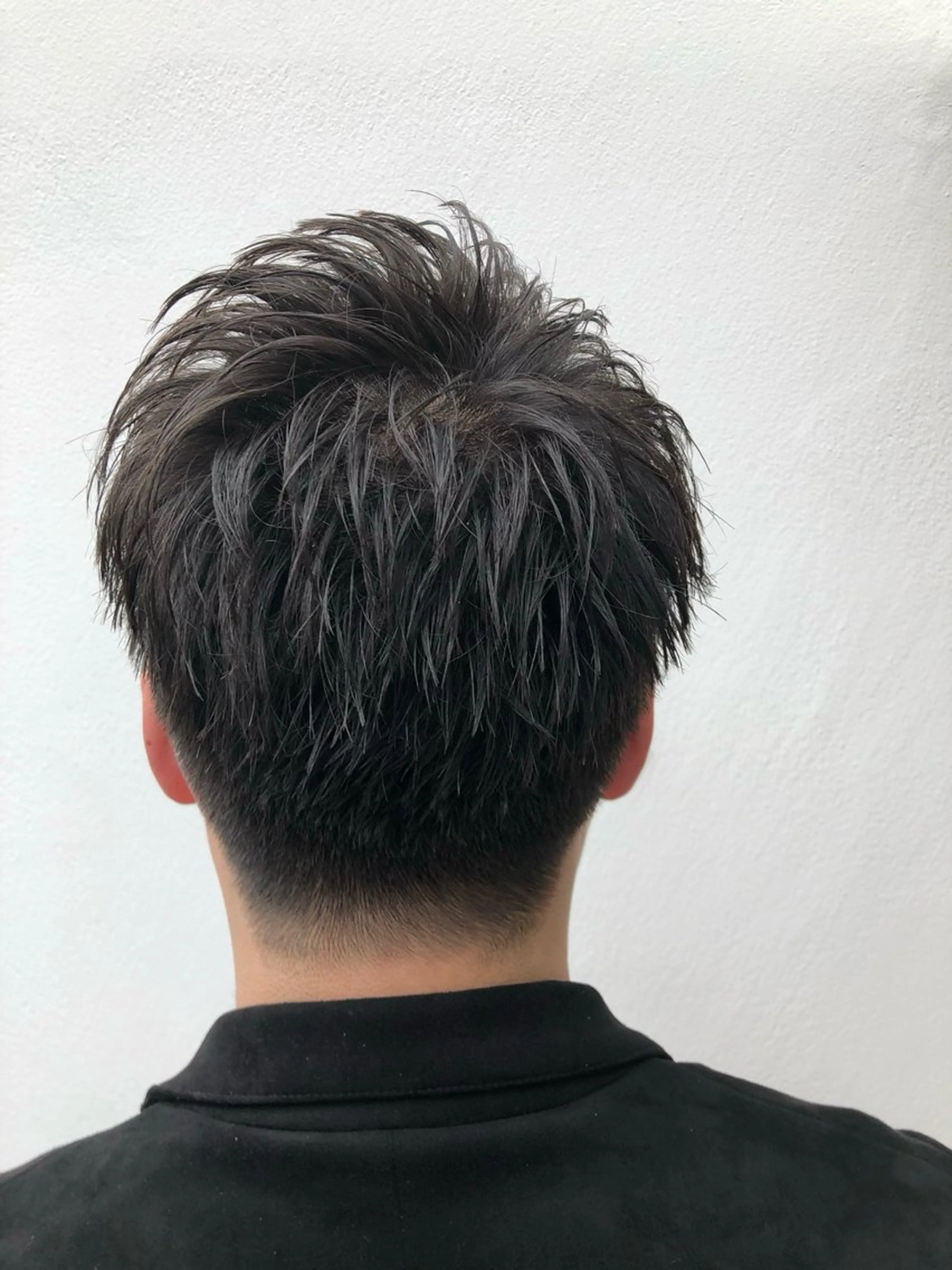 ショート メンズ カット 西山 良波のヘアスタイル
