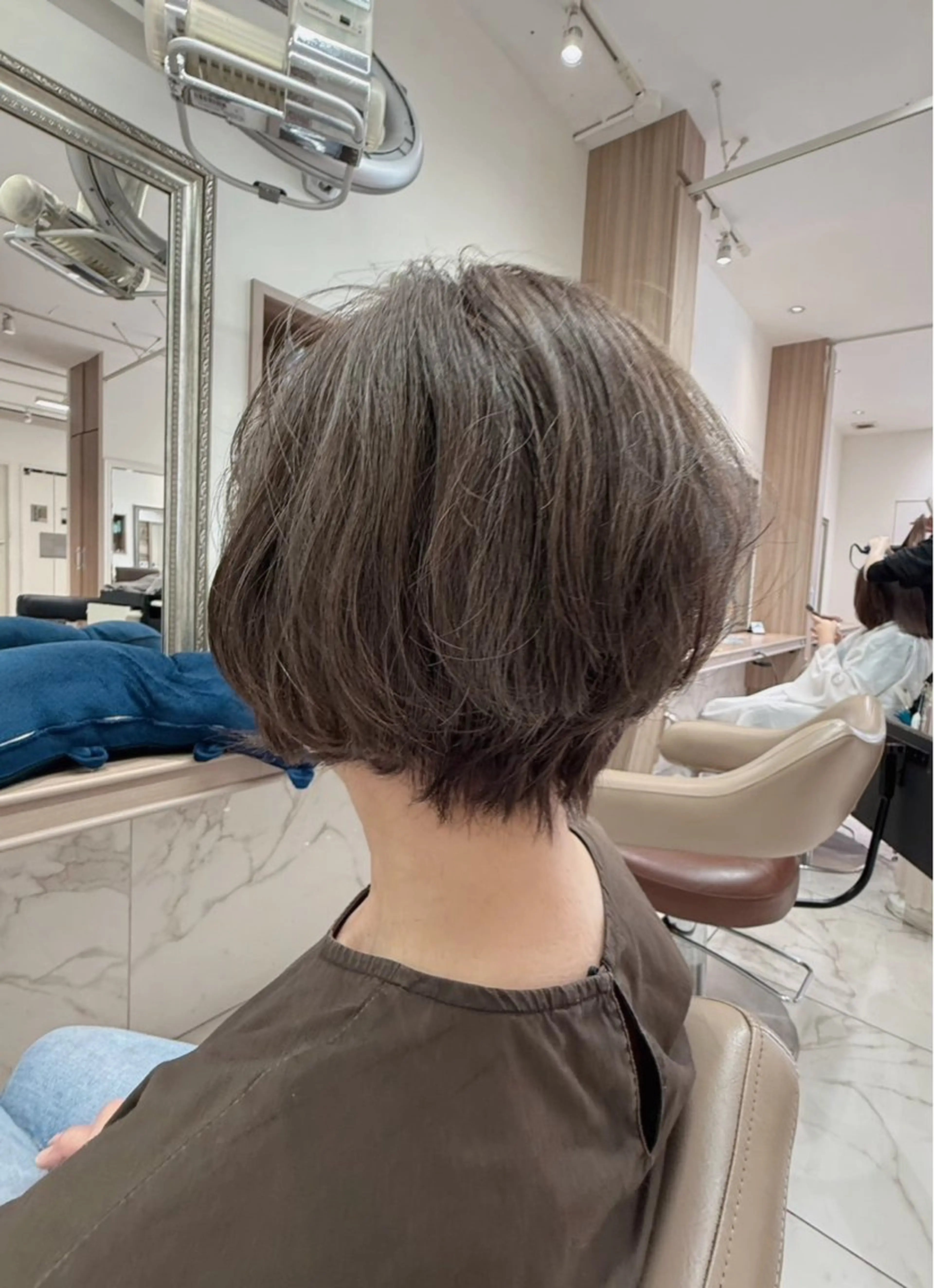 ショート 🫧透明感イルミナ カラー🫧三浦菜々子のヘアスタイル