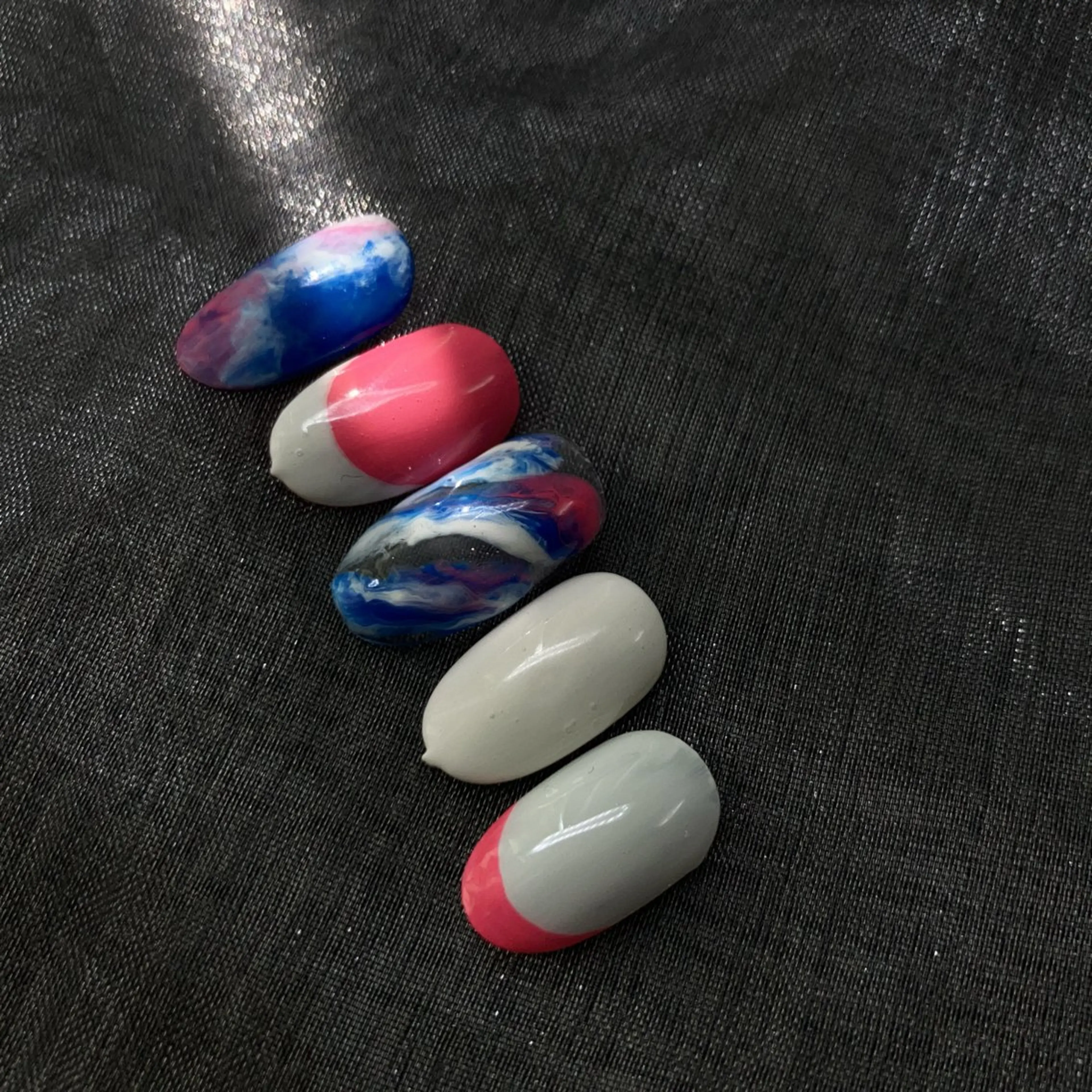 ネイル アートネイル 高木 維麗絲のネイルデザイン