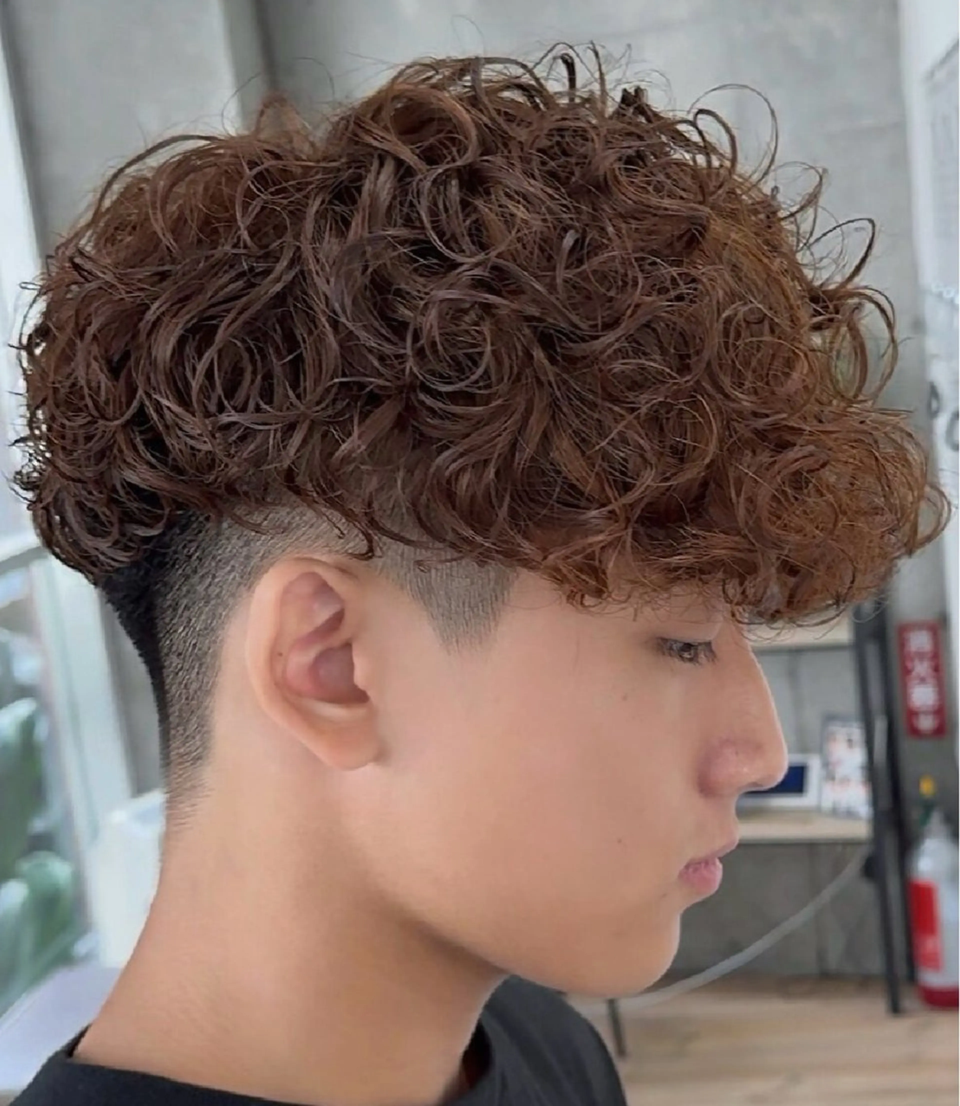 パーマ メンズ センターパート マッシュ メンズパーマ プードルパーマ メンズツイストパーマ カット パーマ トリートメント 仙台波巻きパーマ/ fifth/遠藤楓雅のヘアスタイル