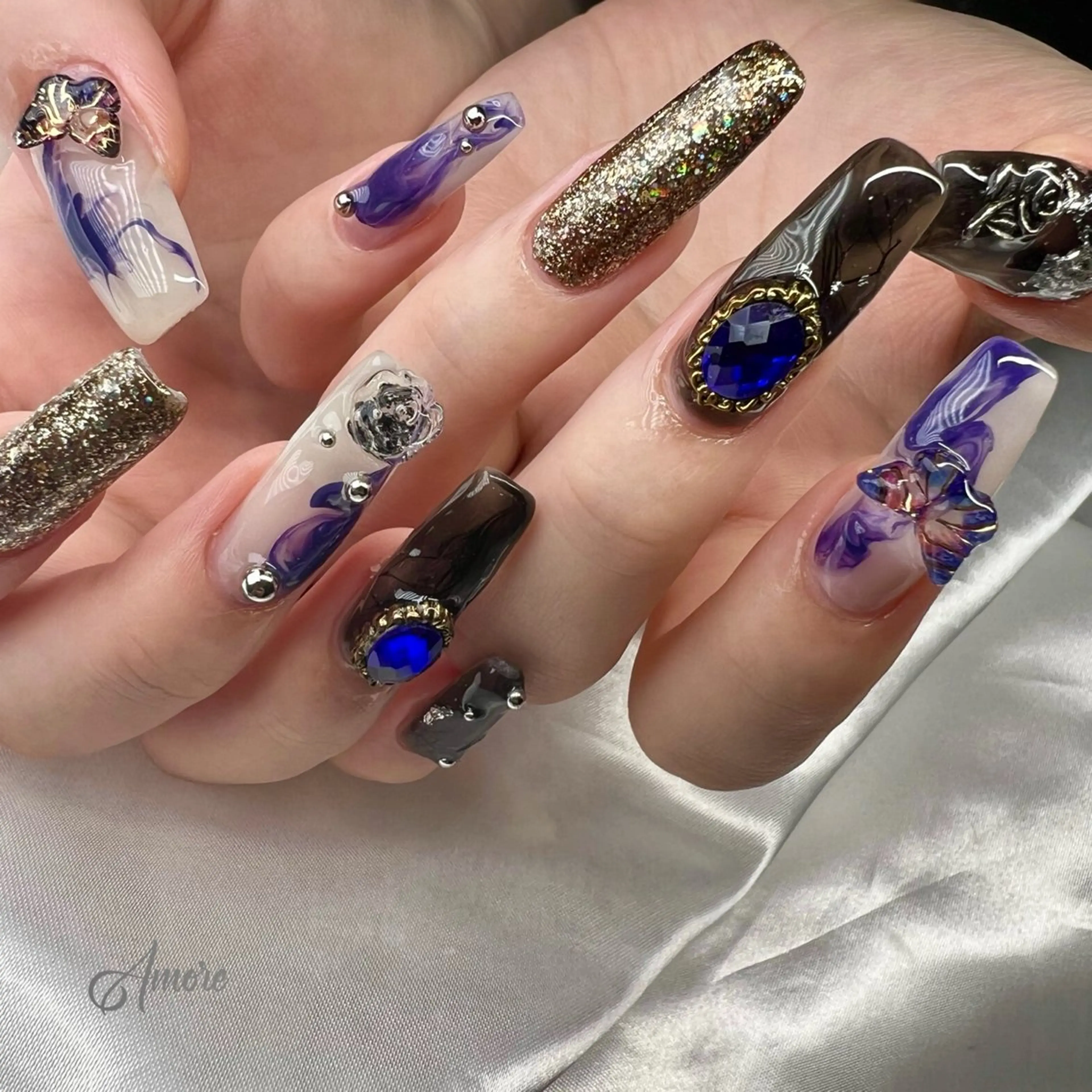 ネイル ジェルネイル キラキラネイル 韓国ネイル マグネットネイル パラジェル You kyehwaのネイルデザイン