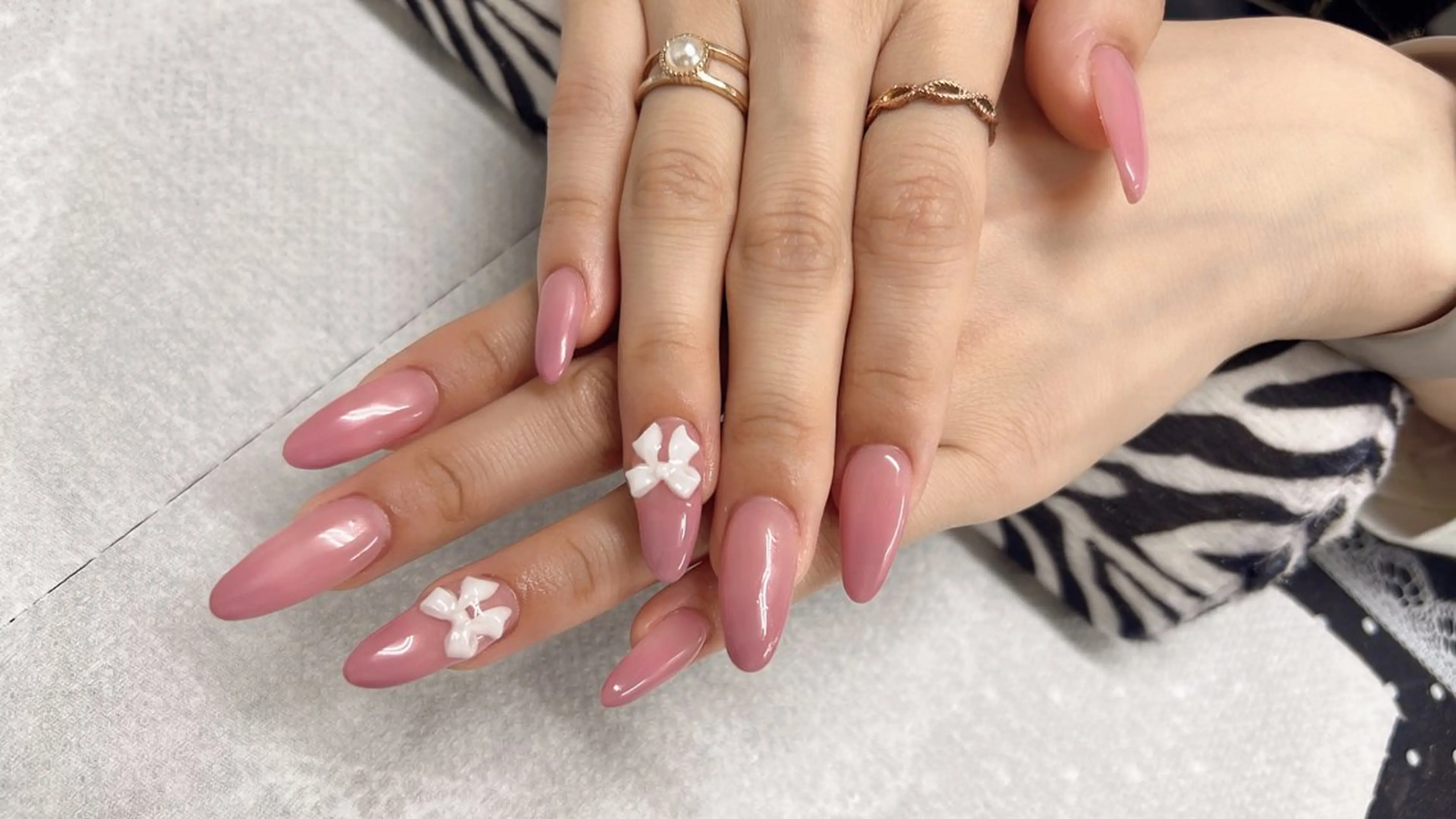 ネイル ハンドネイル ハンドケア nail salon Yuna所属・ネイルサロン yunaのネイルデザイン