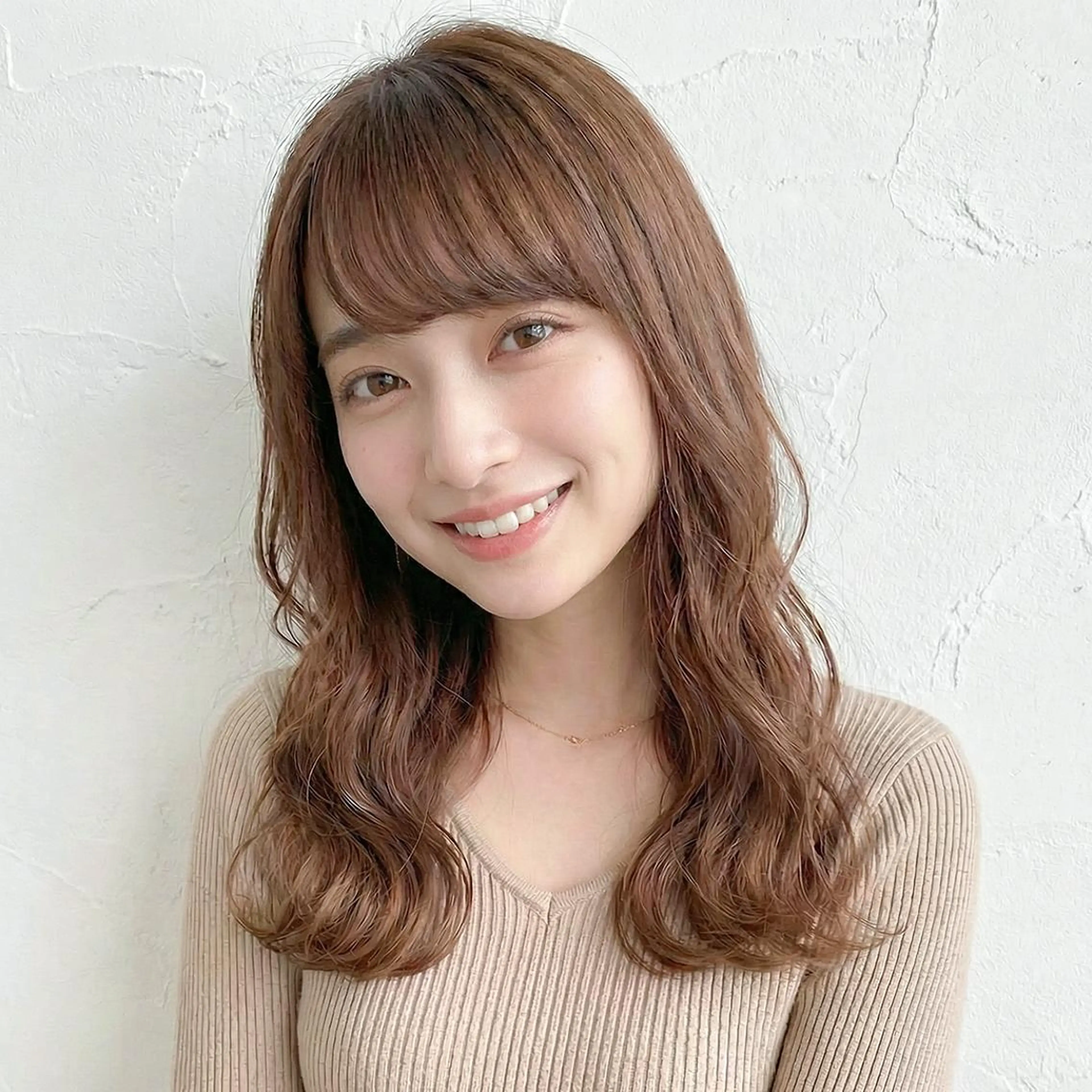 セミロング 似合わせ✨透明感🫧 佐藤優斗のヘアスタイル
