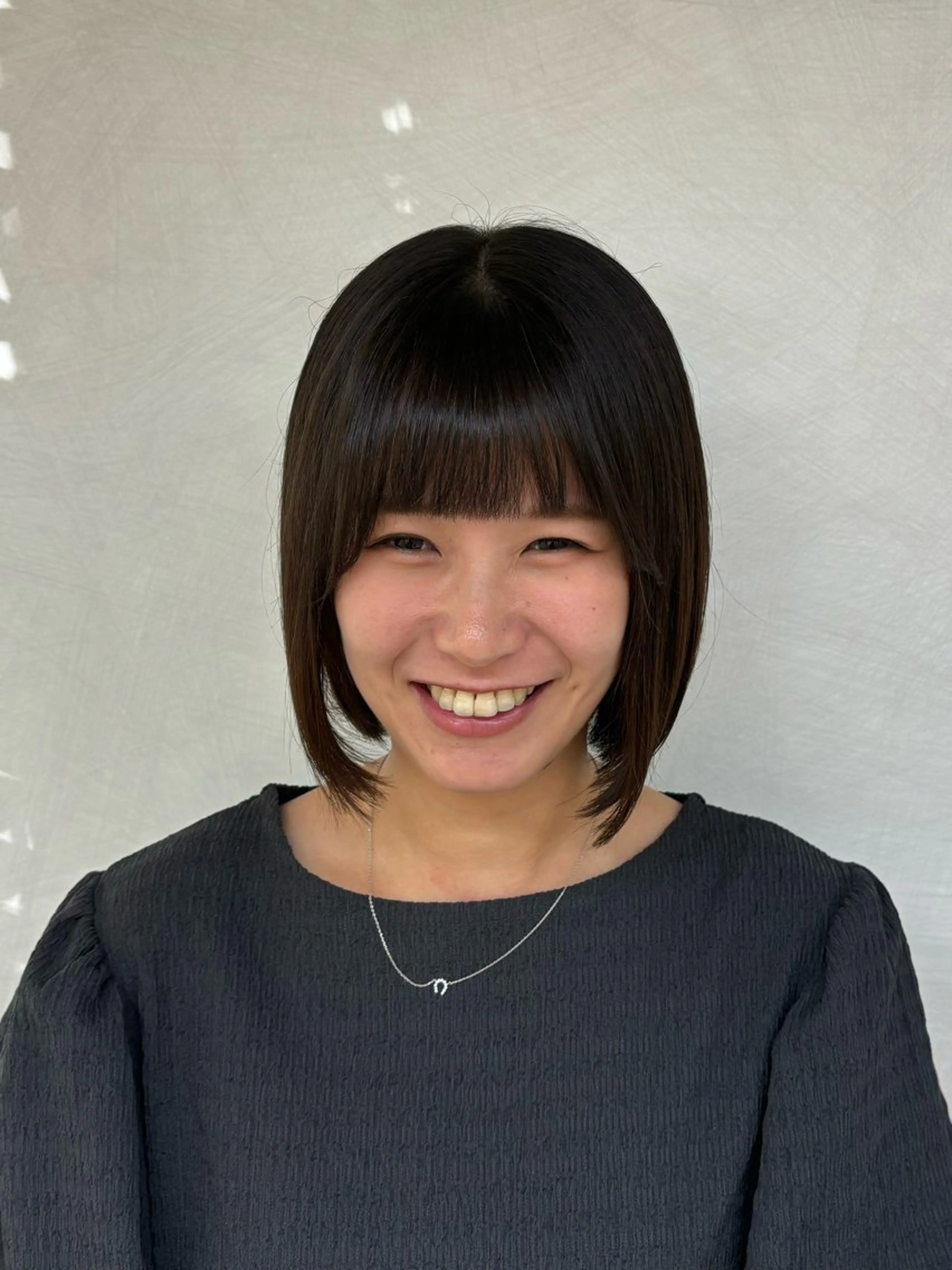 ミディアム ボブ 顔周りカット 🎼レイヤー/透明感 カラー/nene♬のヘアスタイル